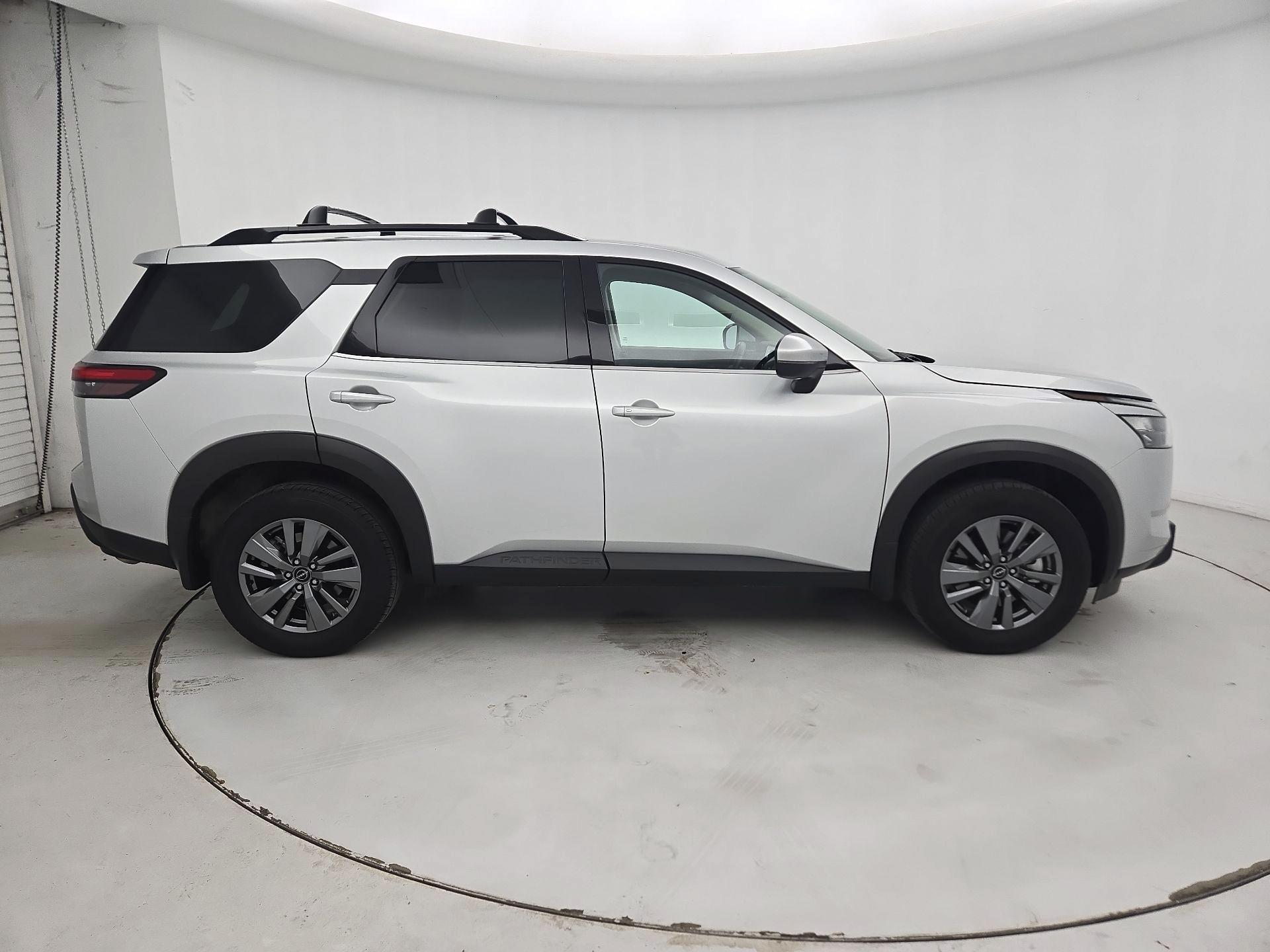 Thumbnail: 2025 Nissan Pathfinder - 4