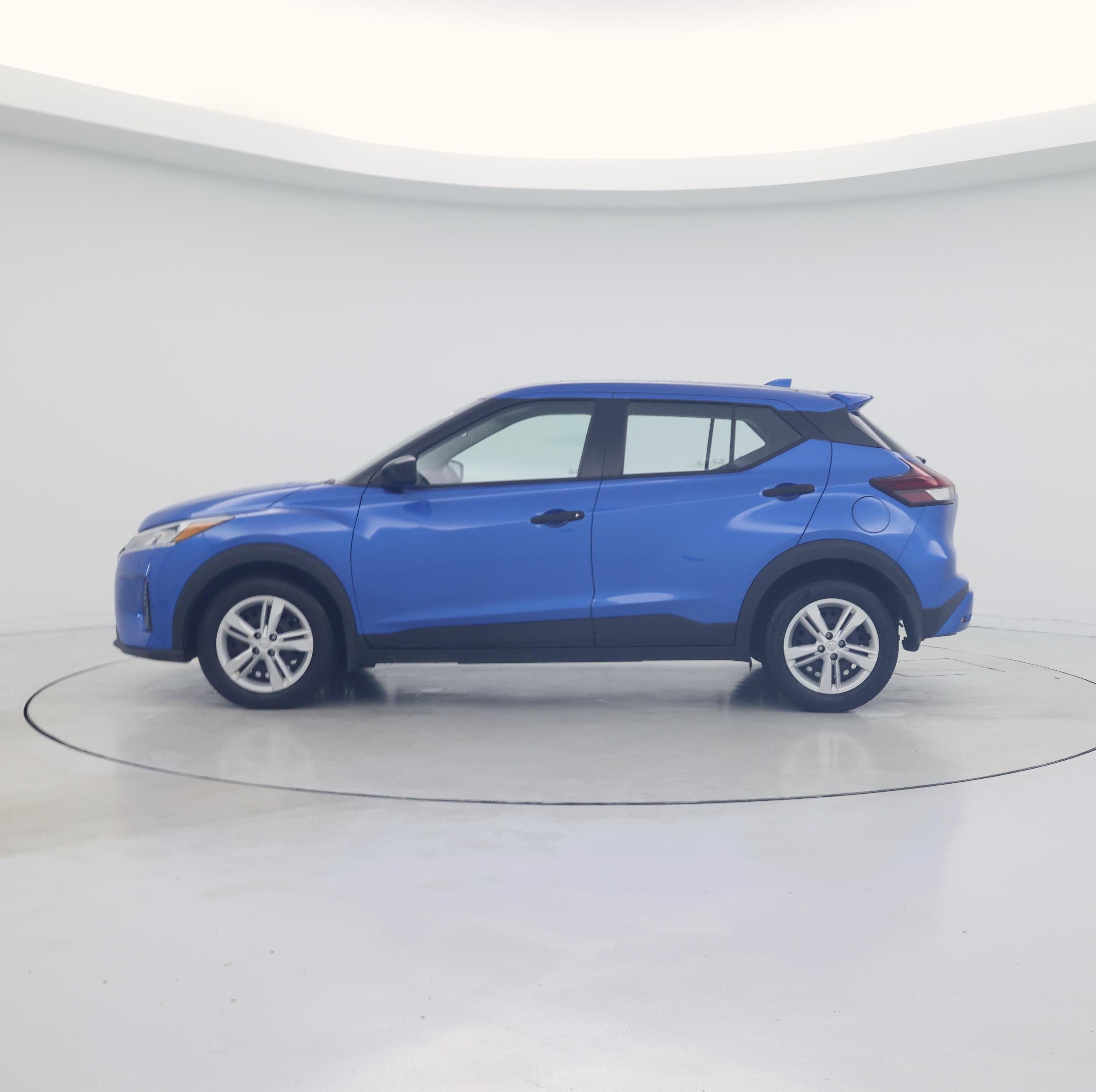 Thumbnail: 2024 Nissan Kicks - 3