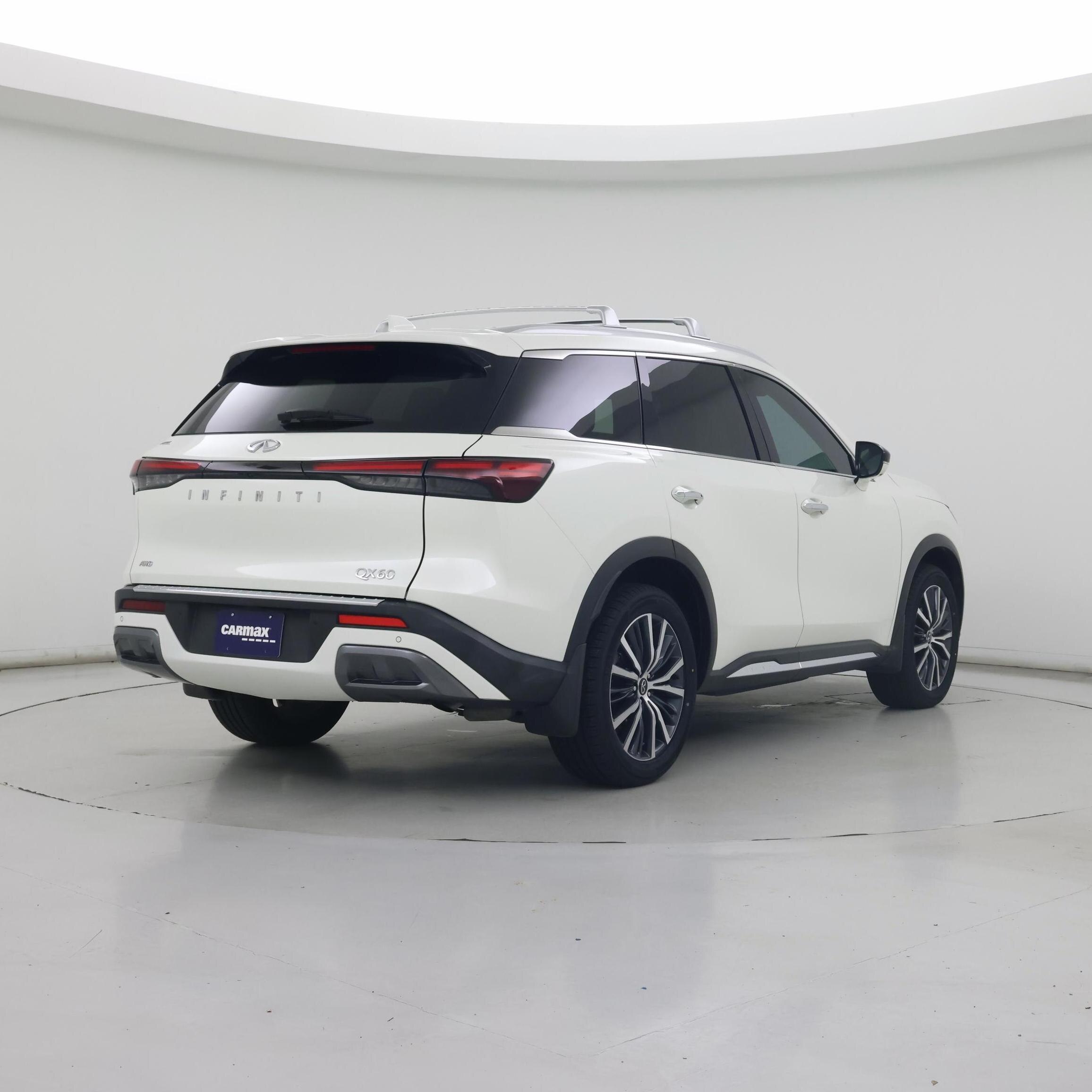 Thumbnail: 2023 INFINITI QX60 - 8