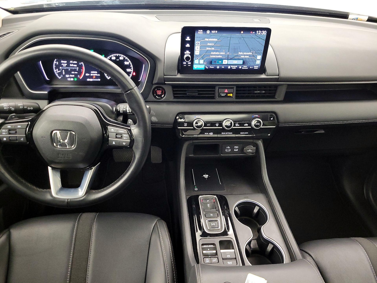 2024 Honda Pilot Touring - Photo 10