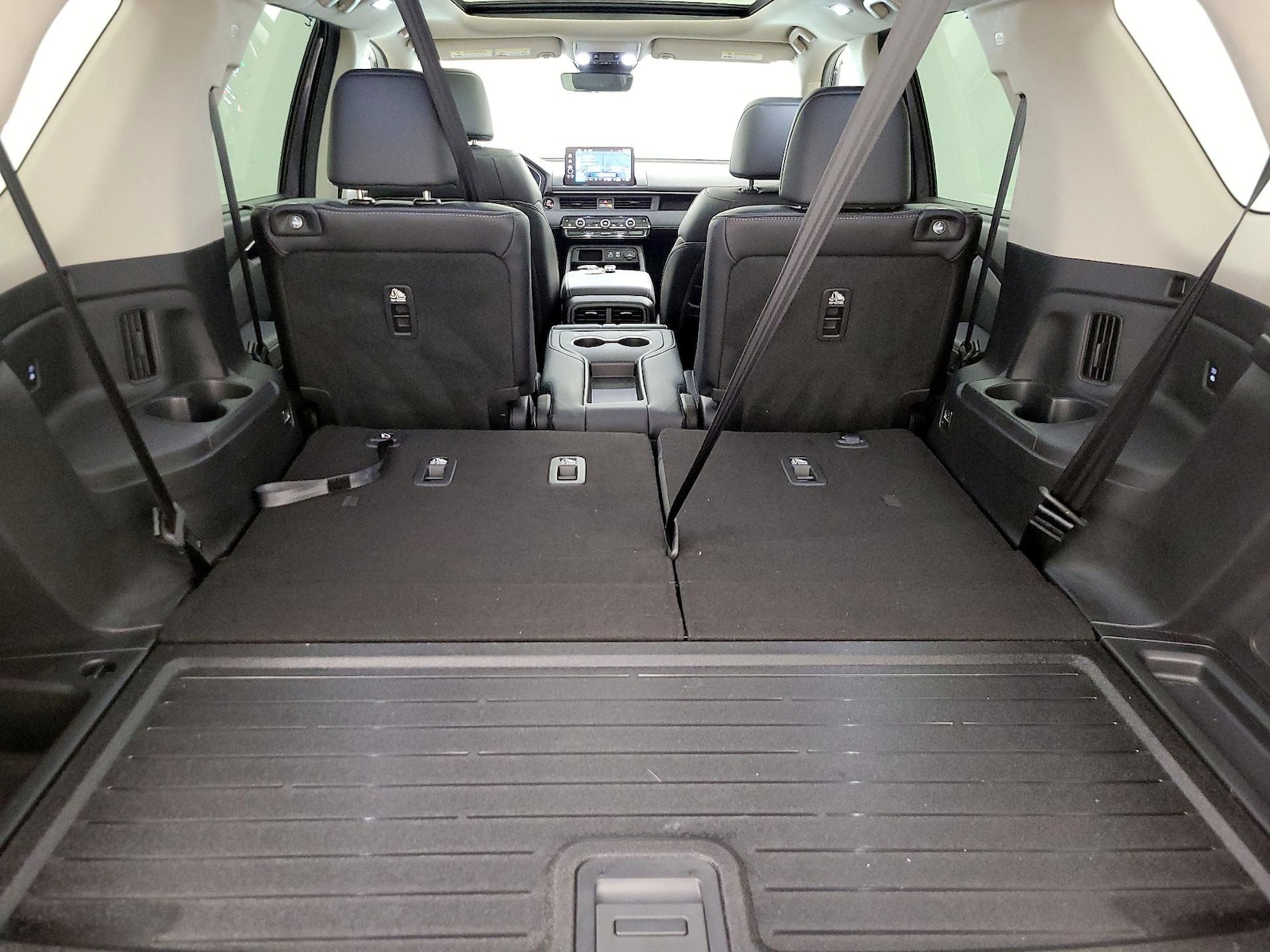 2024 Honda Pilot Touring - Photo 25