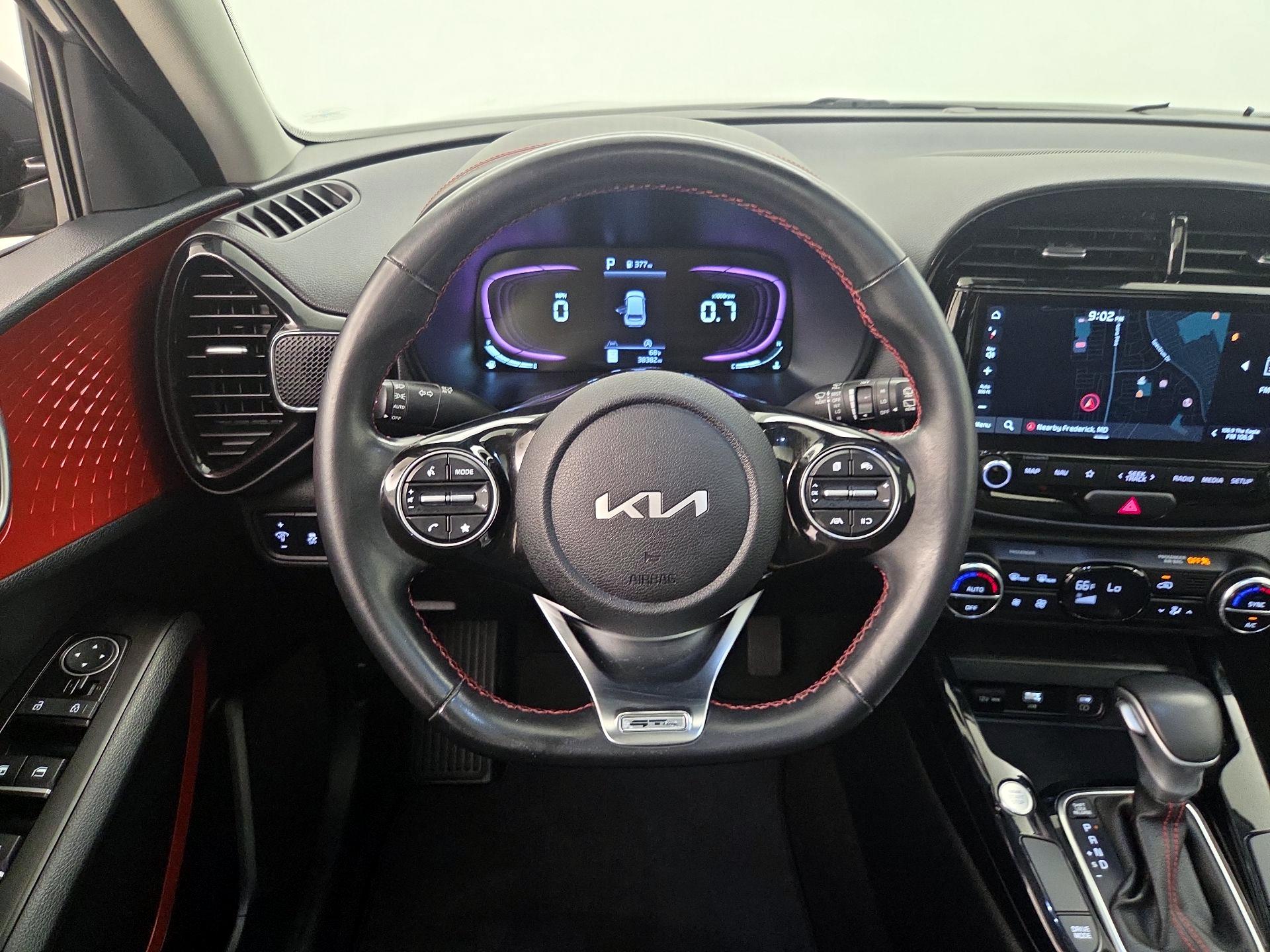 Thumbnail: 2023 Kia Soul - 10