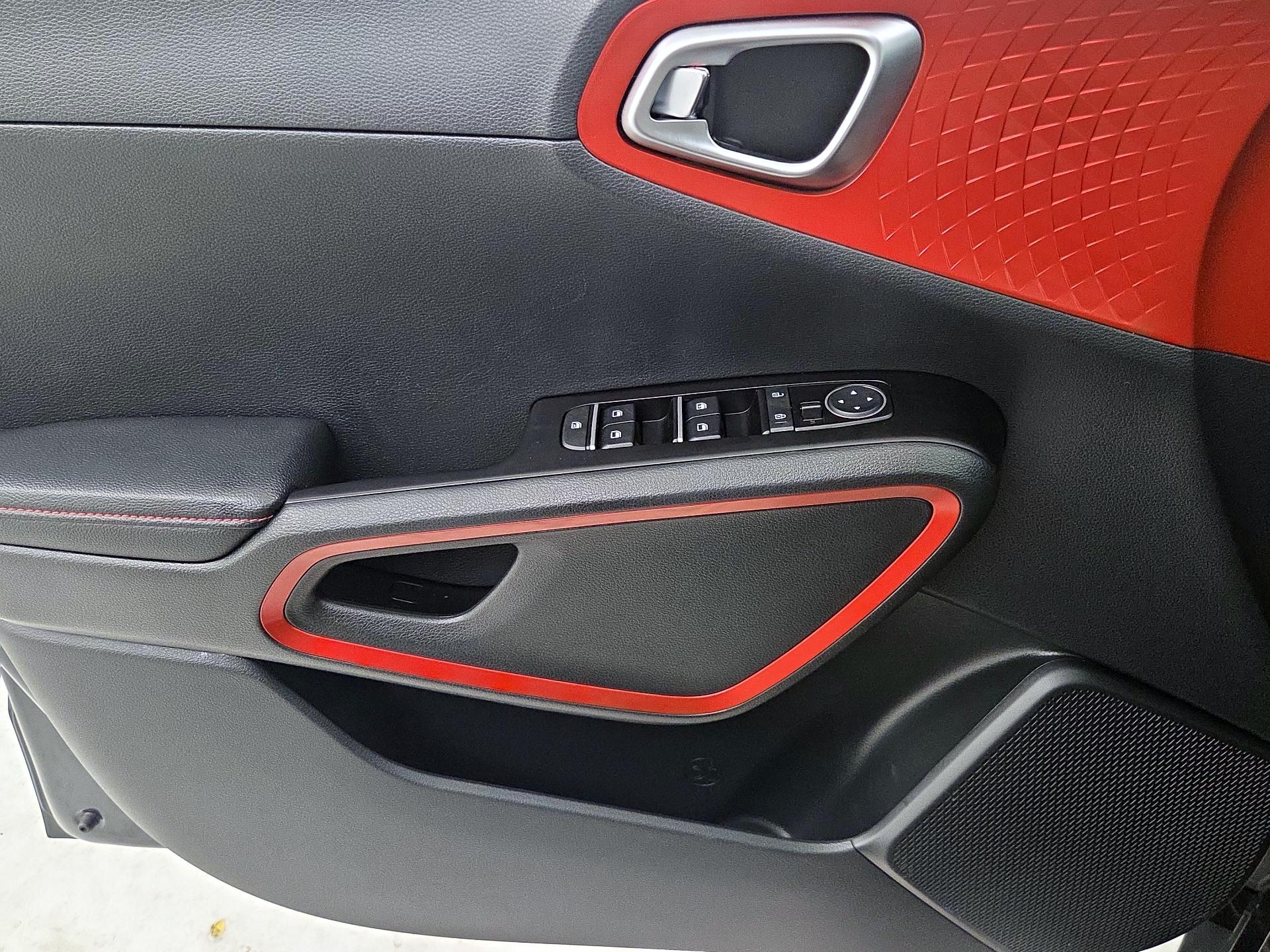 Thumbnail: 2023 Kia Soul - 12
