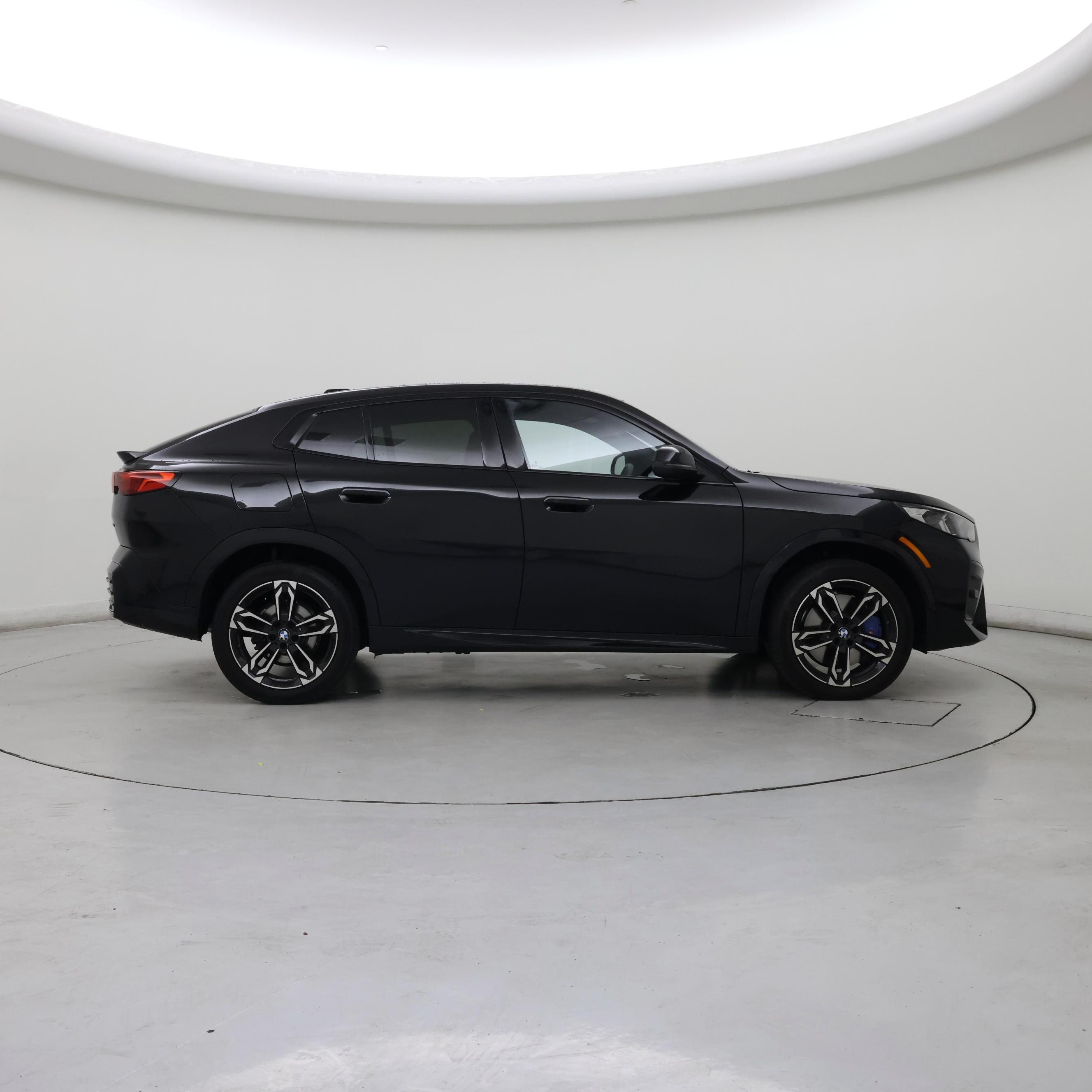 Thumbnail: 2025 BMW X2 - 7