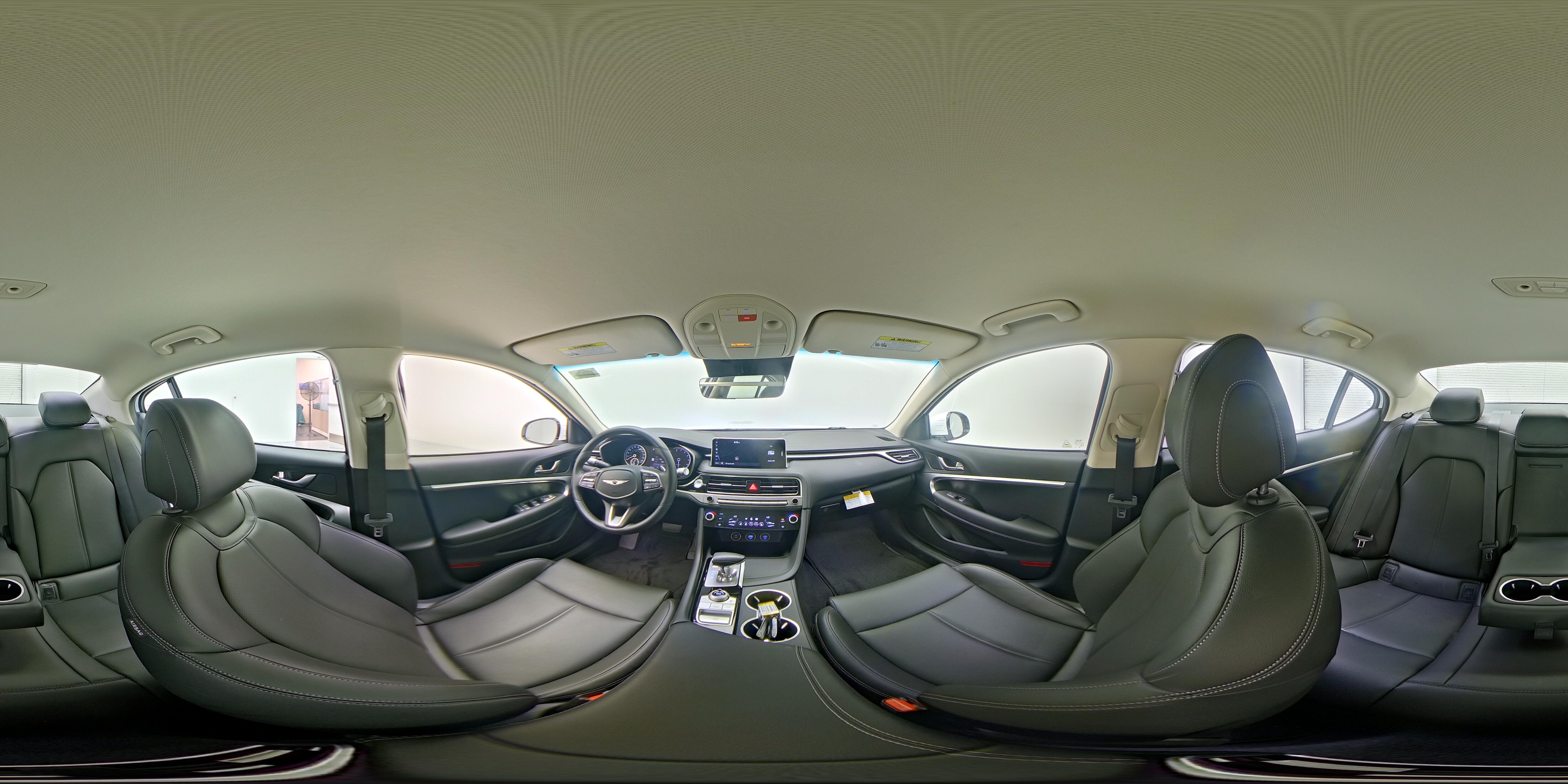 2026 GENESIS G70 Standard - Photo 25