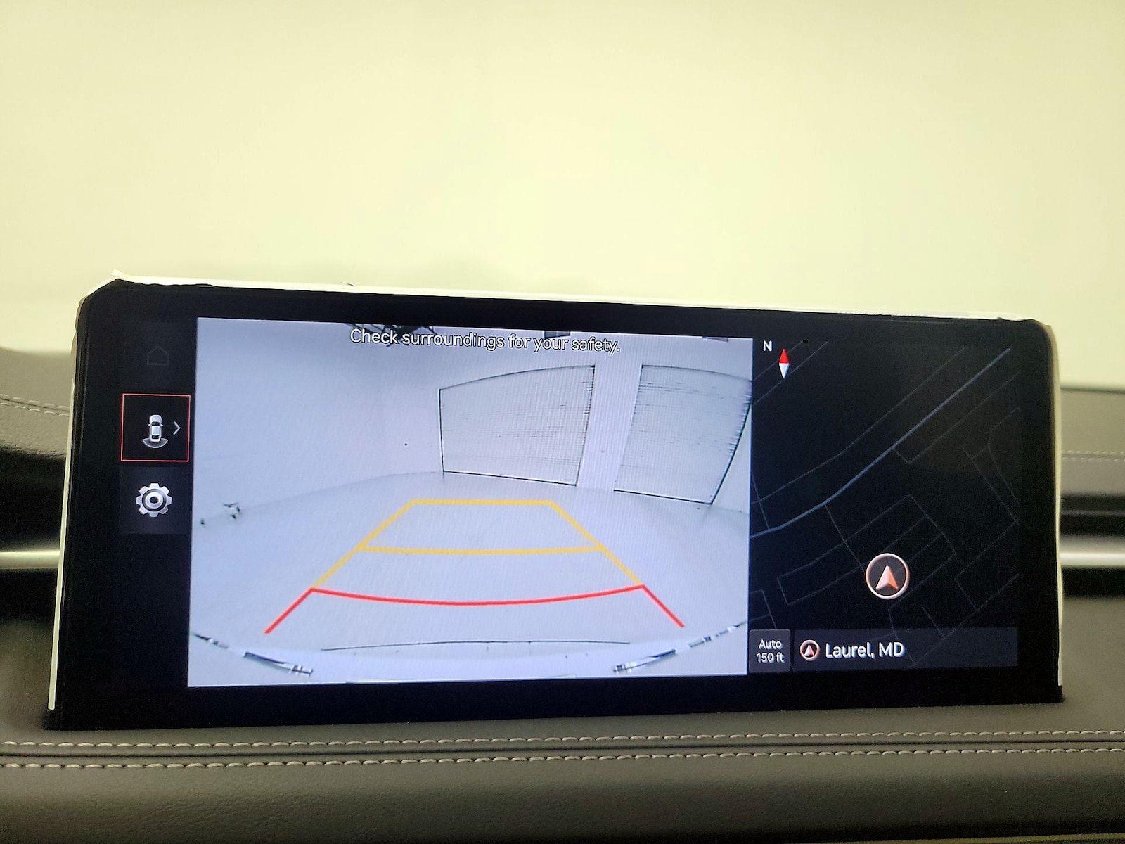 2026 GENESIS G70 Standard - Photo 16