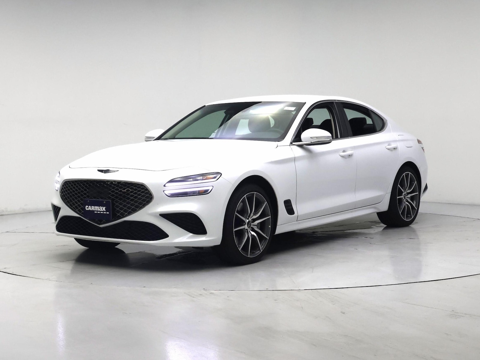 2026 GENESIS G70 Standard - Photo 5
