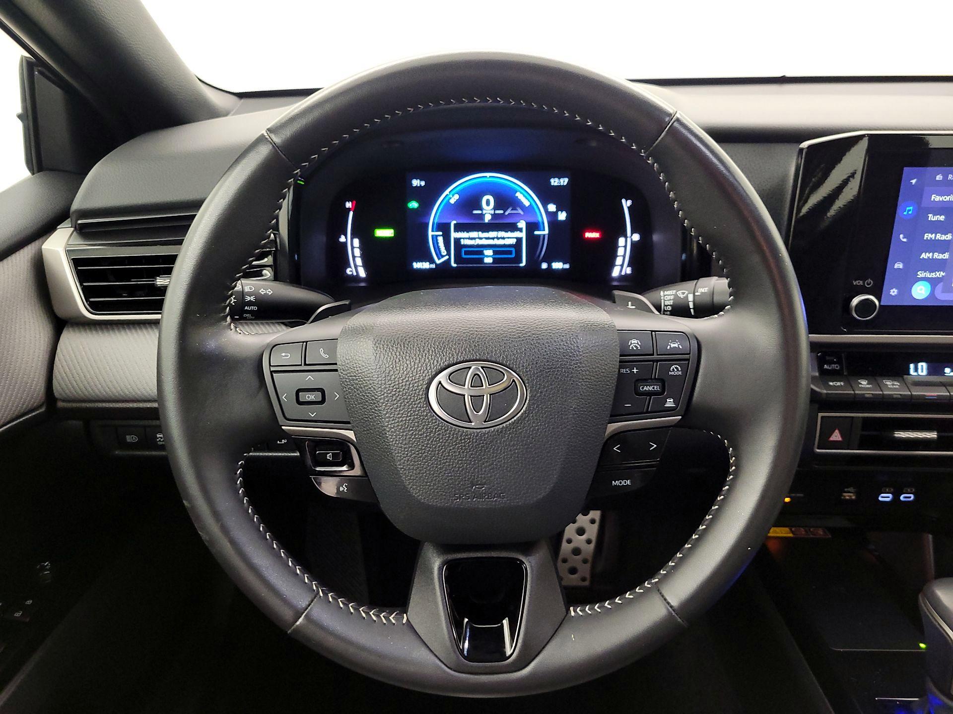 Thumbnail: 2025 Toyota Camry - 10