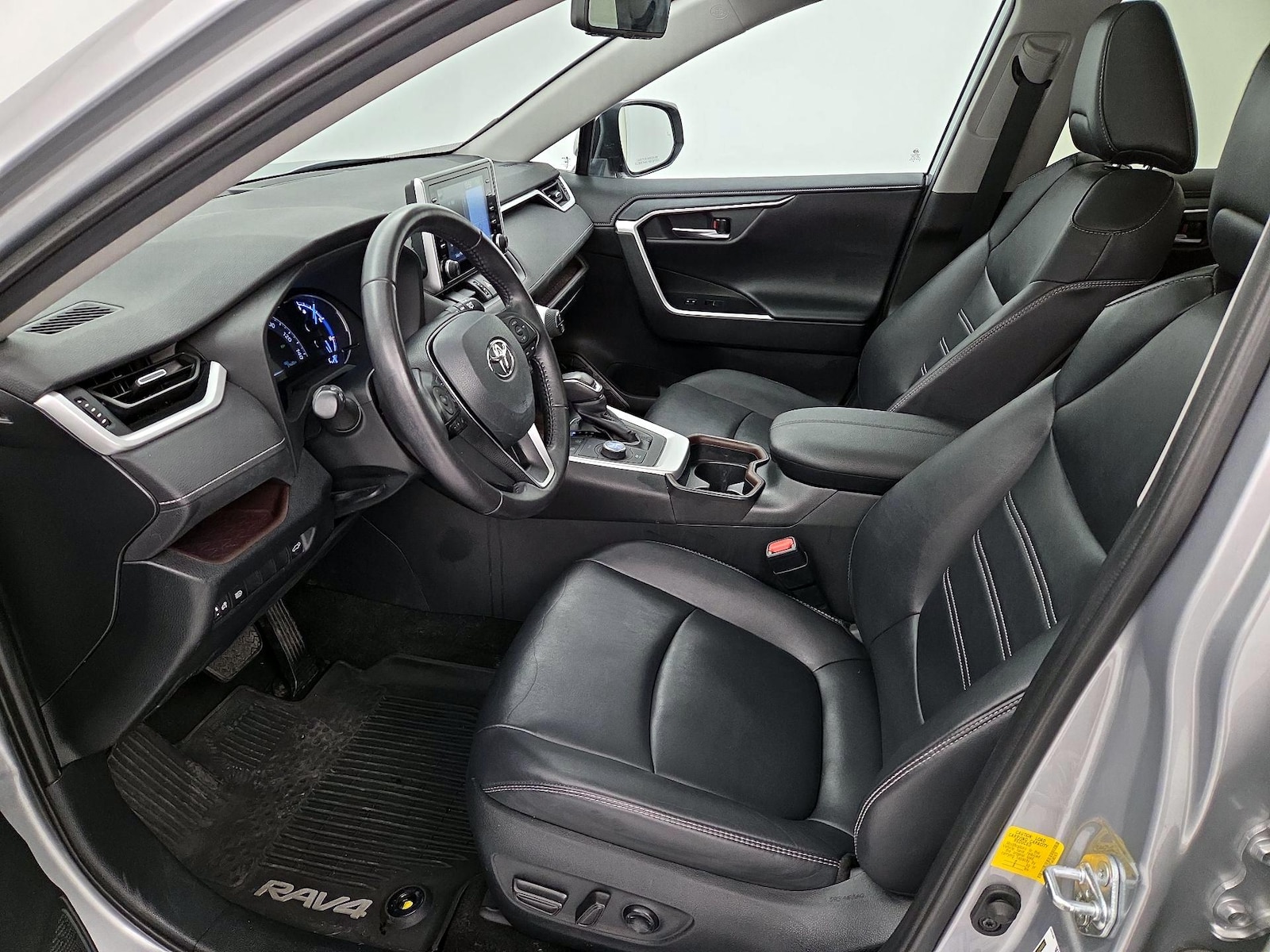 2019 Toyota RAV4 Limited - Photo 12