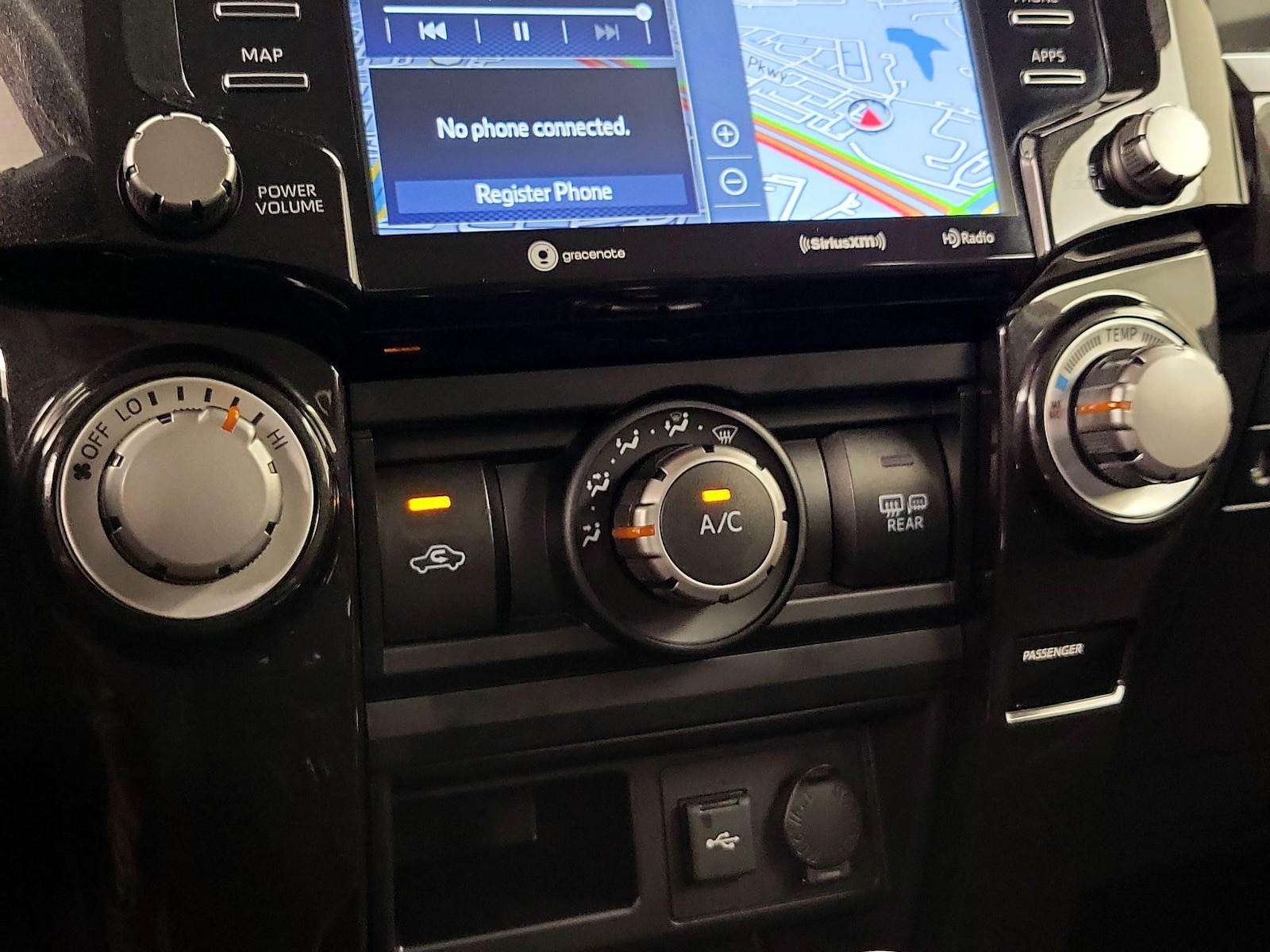 2024 Toyota 4Runner TRD Off-Road Premium - Photo 18