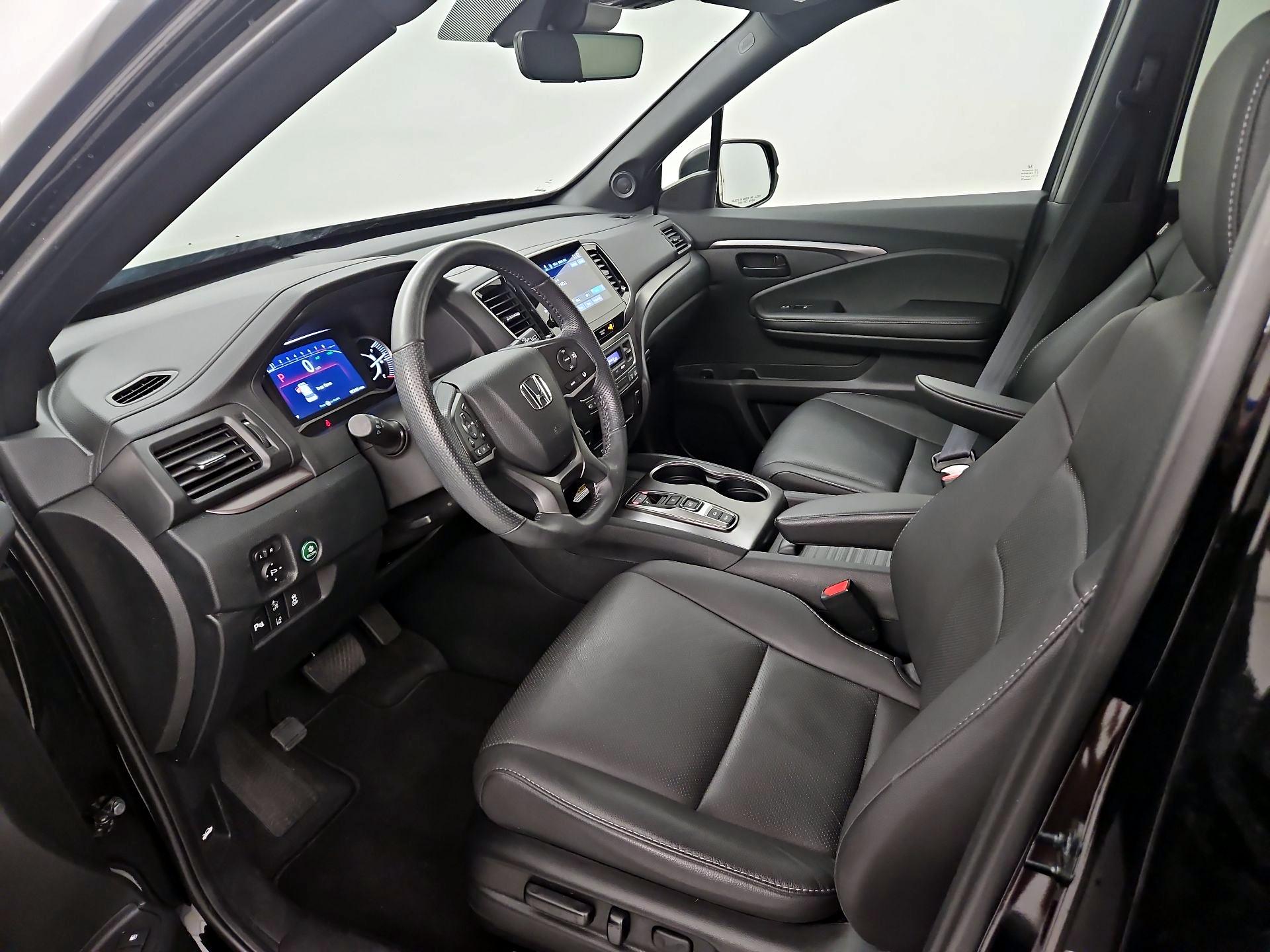 Thumbnail: 2023 Honda Passport - 11
