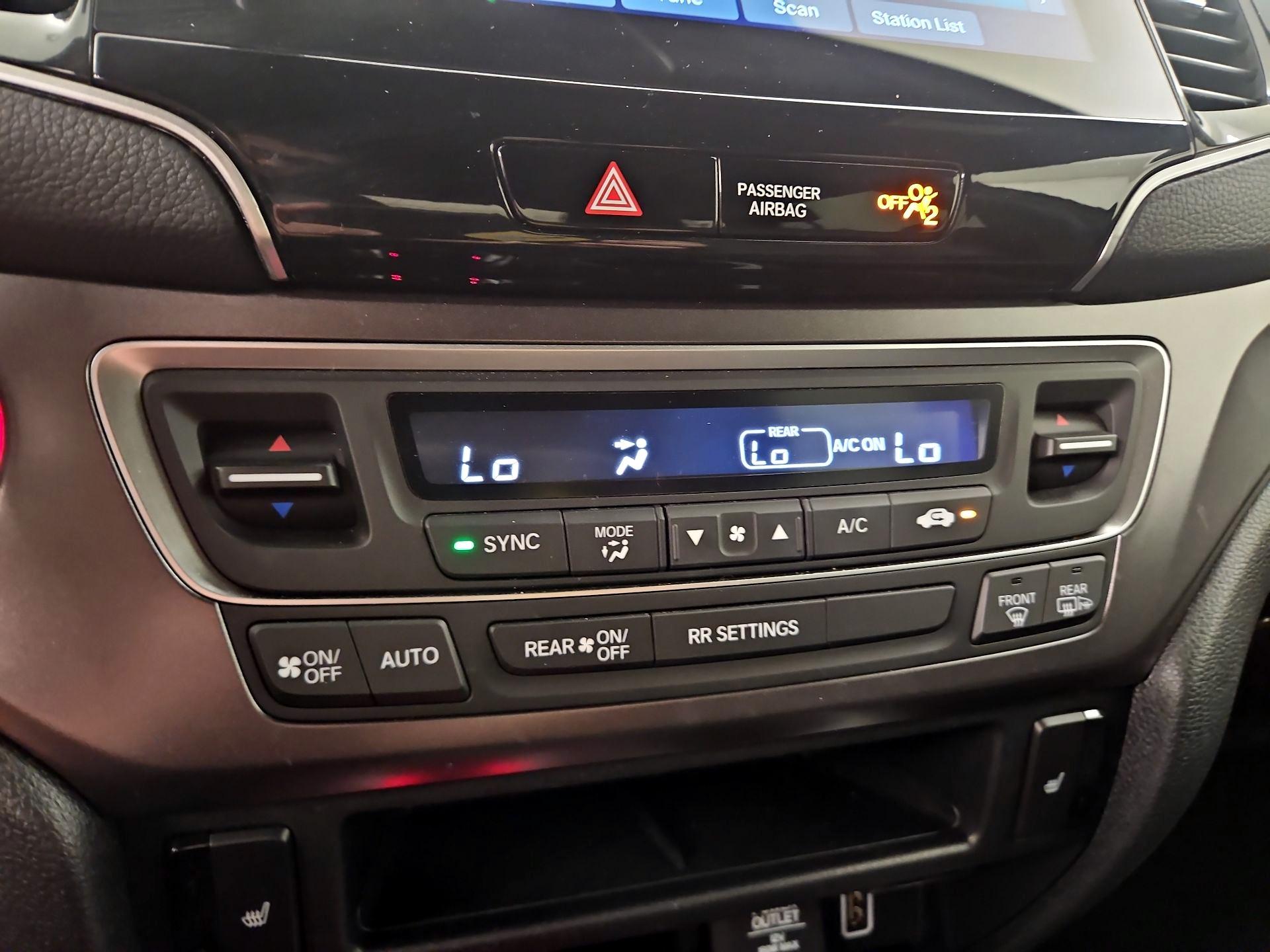 Thumbnail: 2023 Honda Passport - 16