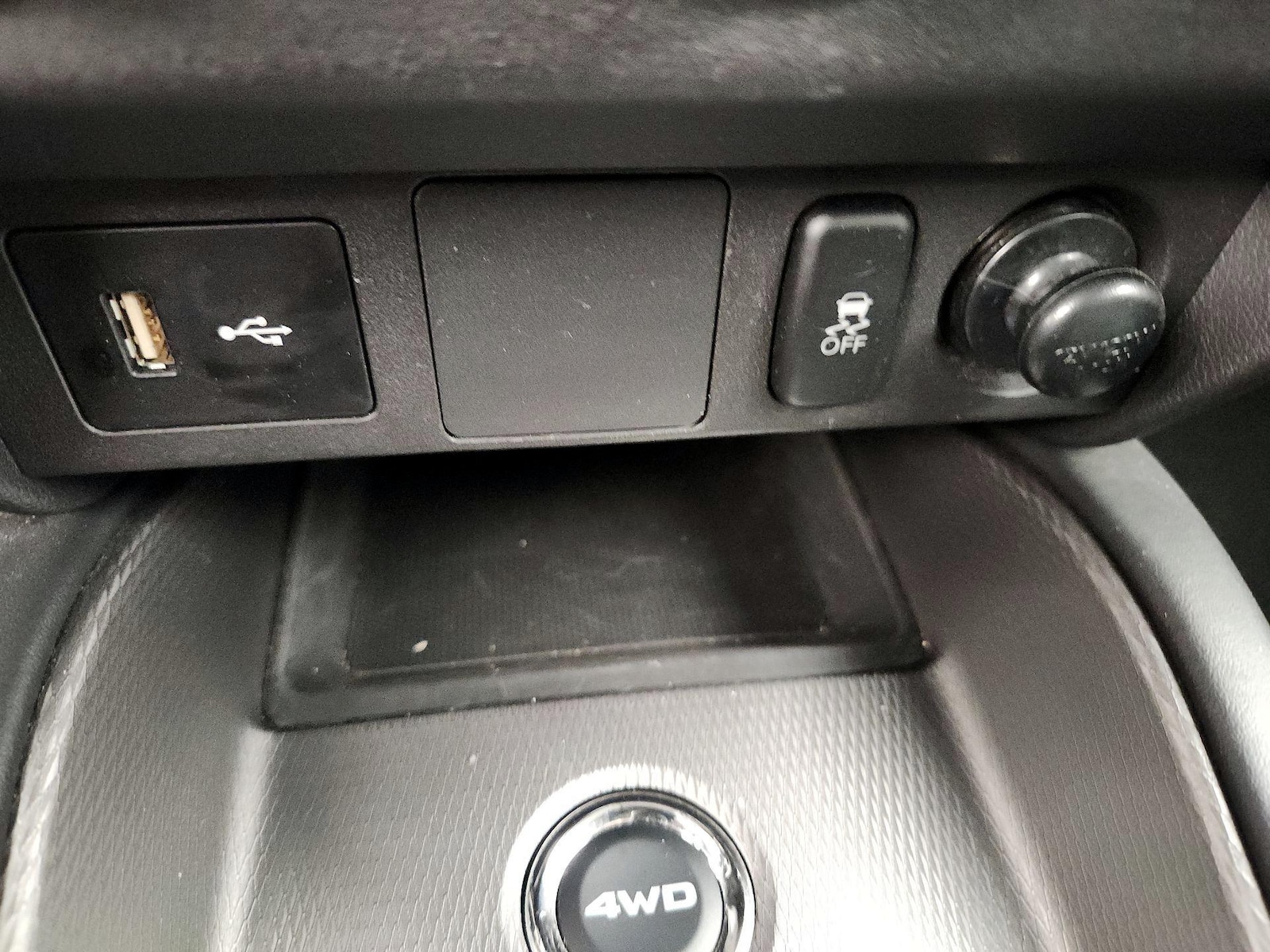 2024 Mitsubishi Outlander Sport ES - Photo 19