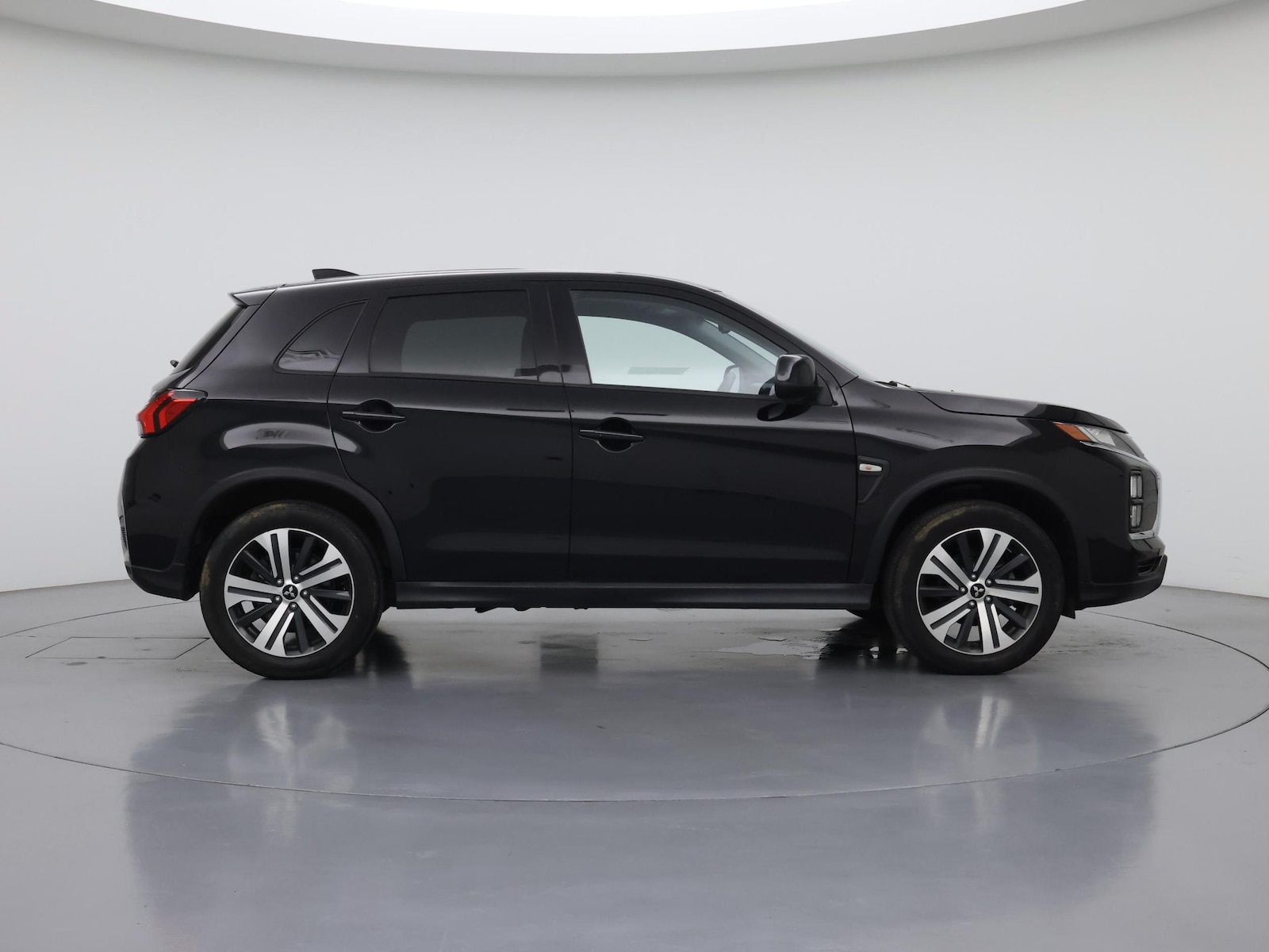 2024 Mitsubishi Outlander Sport ES - Photo 8