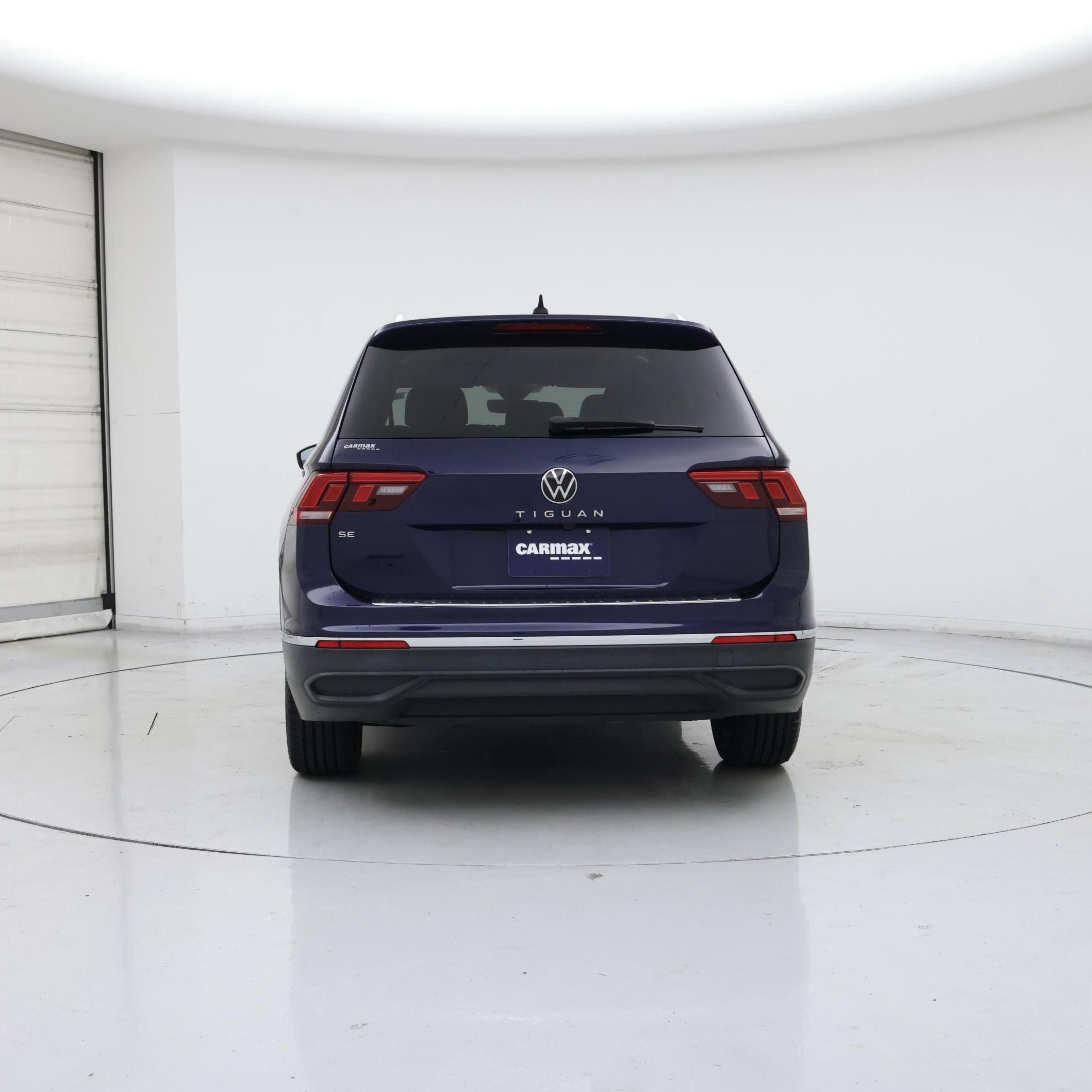 Thumbnail: 2023 Volkswagen Tiguan - 6