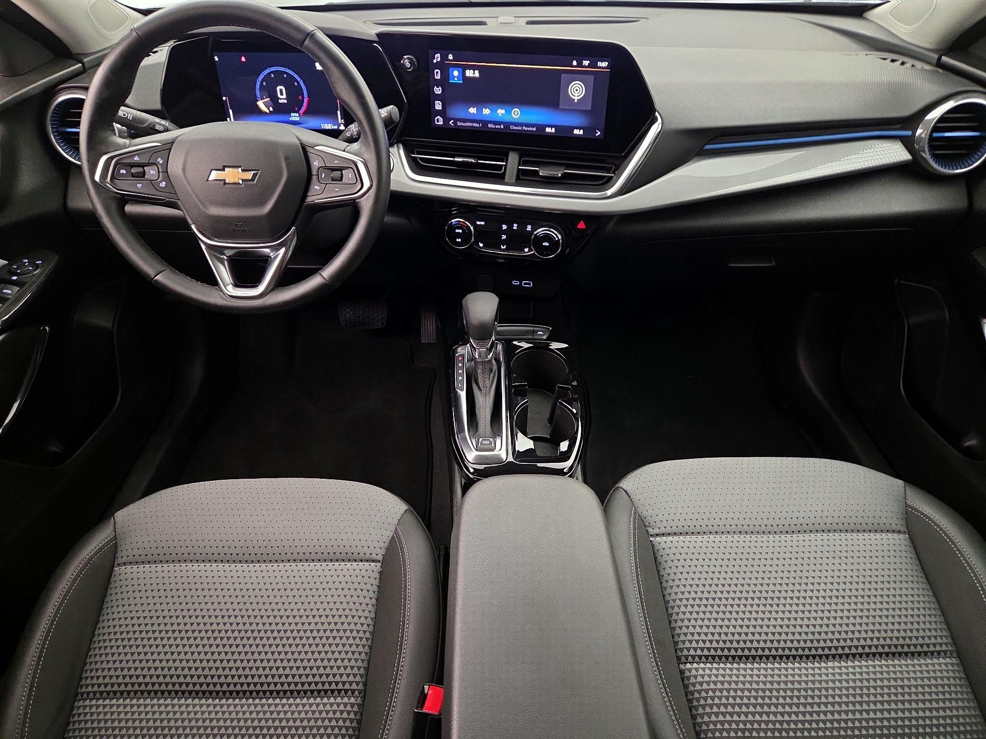 Thumbnail: 2025 Chevrolet Trax - 9