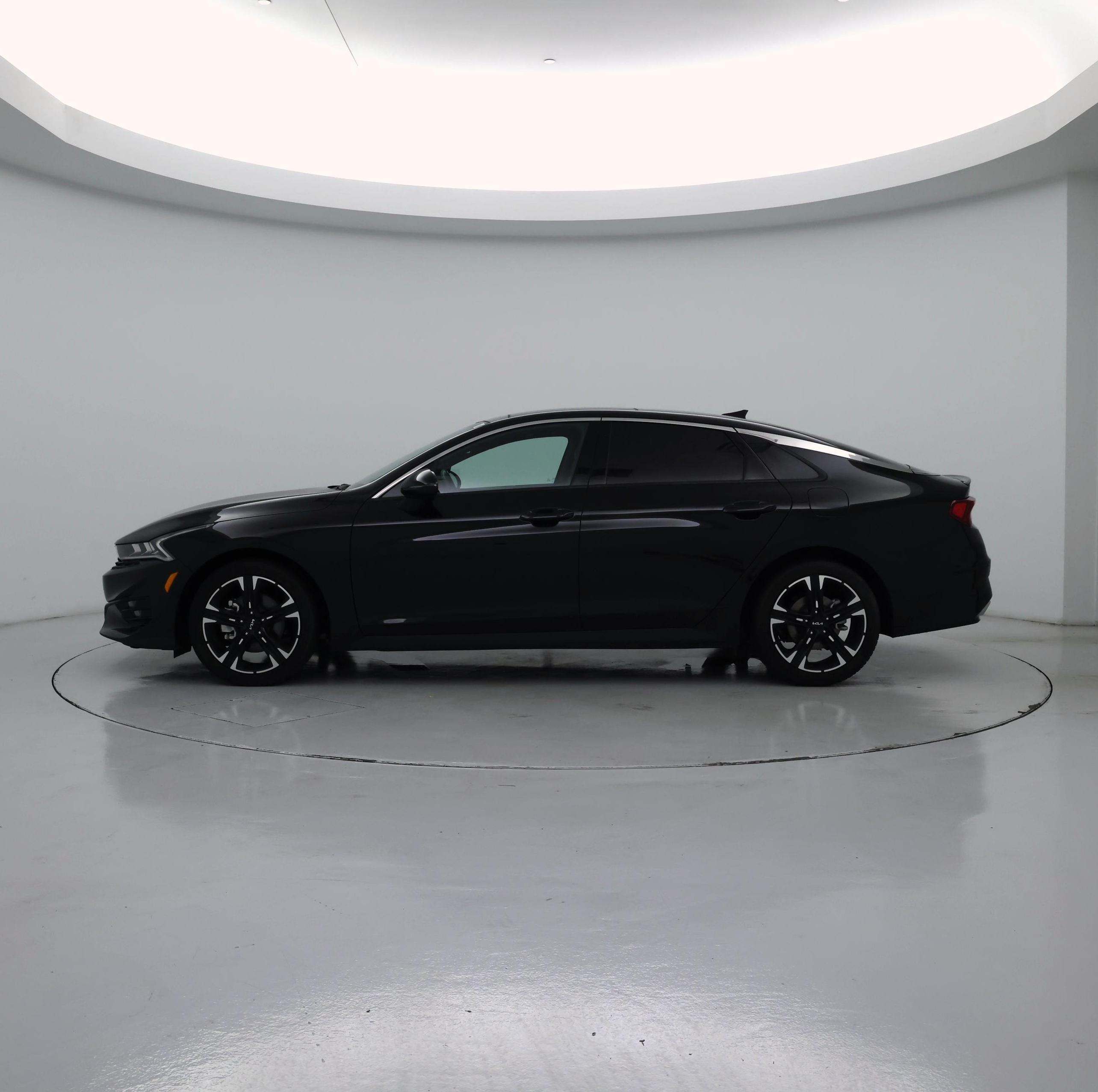 Thumbnail: 2024 Kia K5 - 3