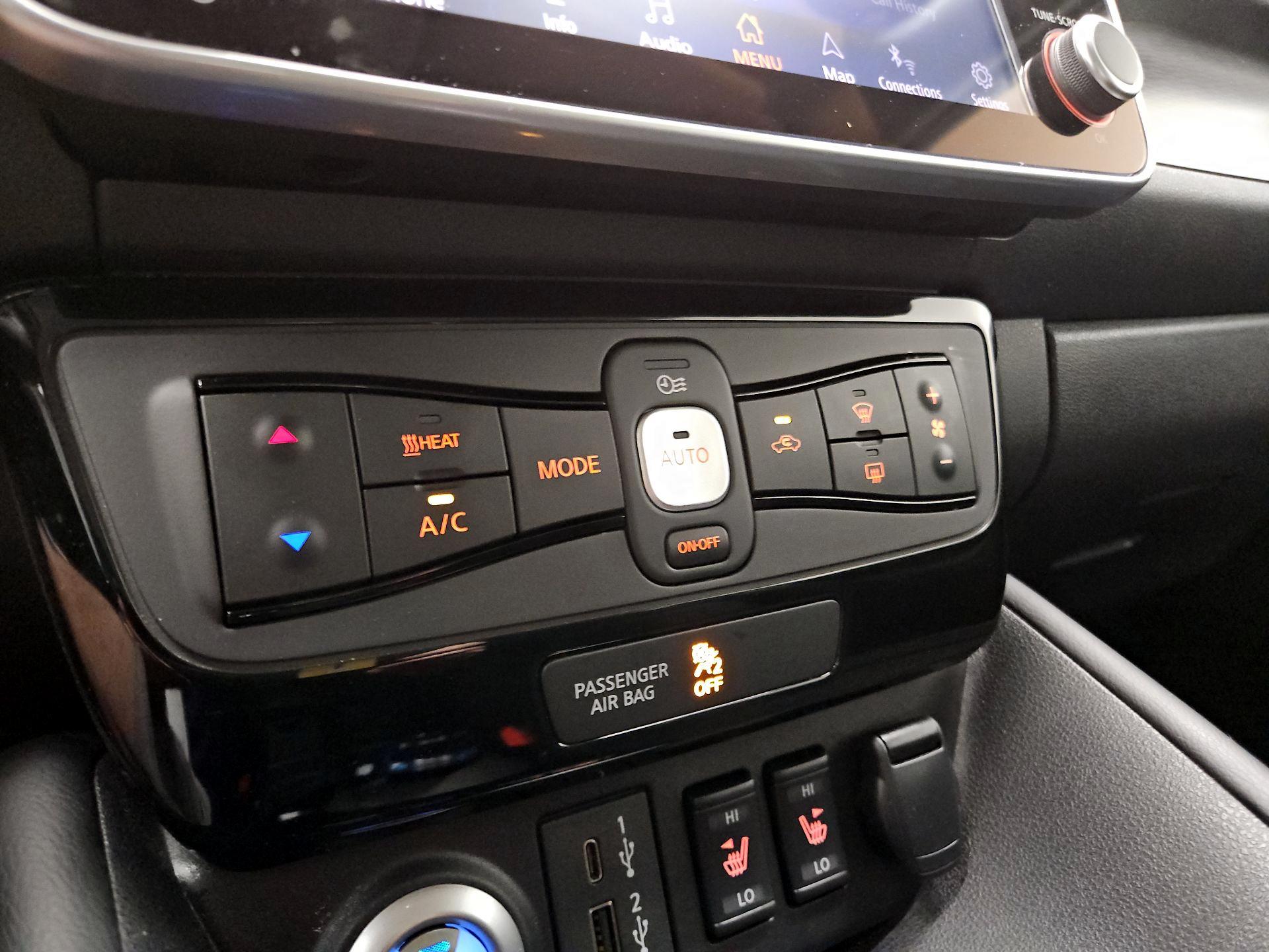Thumbnail: 2024 Nissan Leaf - 15