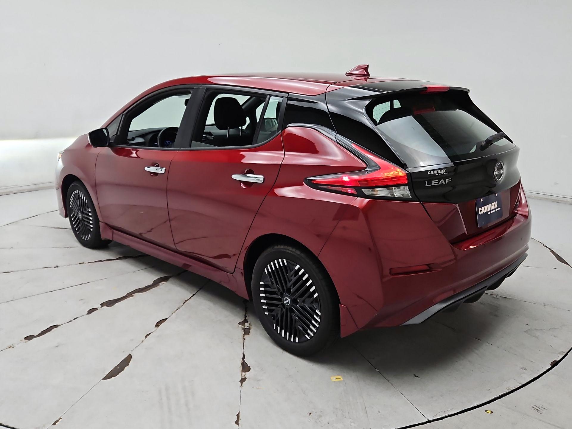 Thumbnail: 2024 Nissan Leaf - 7