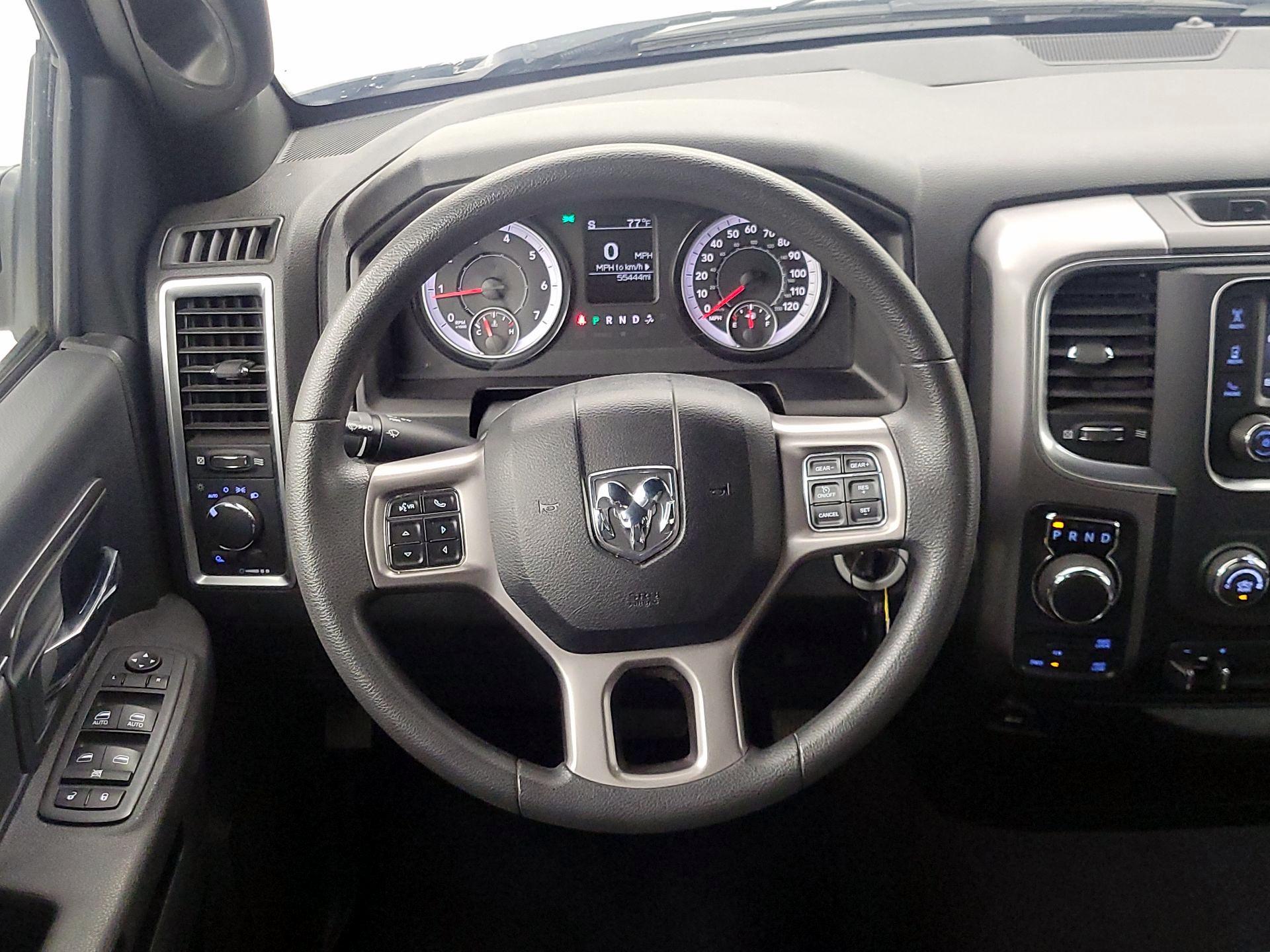 Thumbnail: 2022 RAM 1500 Classic - 10