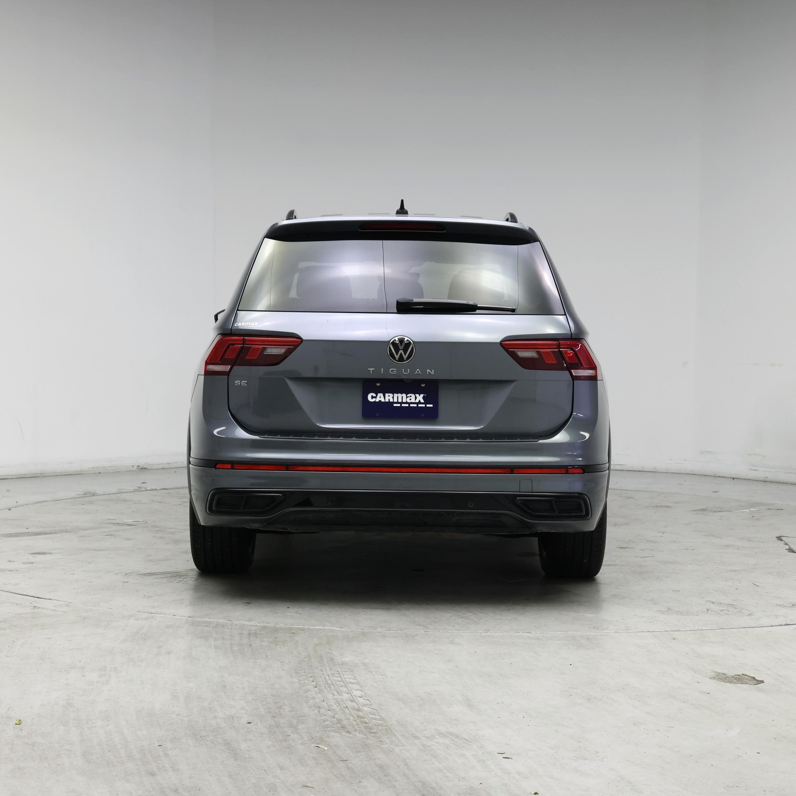 Thumbnail: 2023 Volkswagen Tiguan - 6