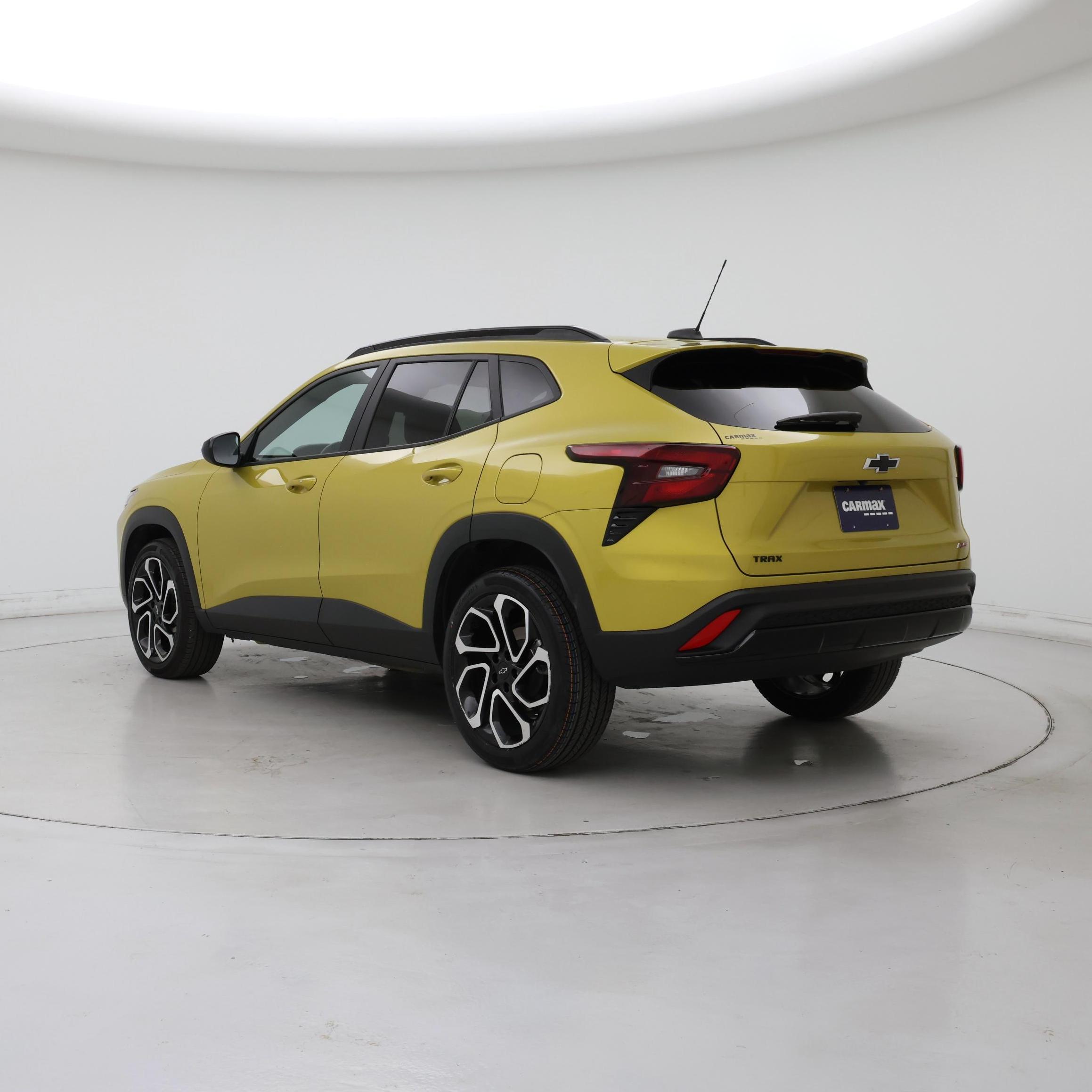 Thumbnail: 2025 Chevrolet Trax - 2