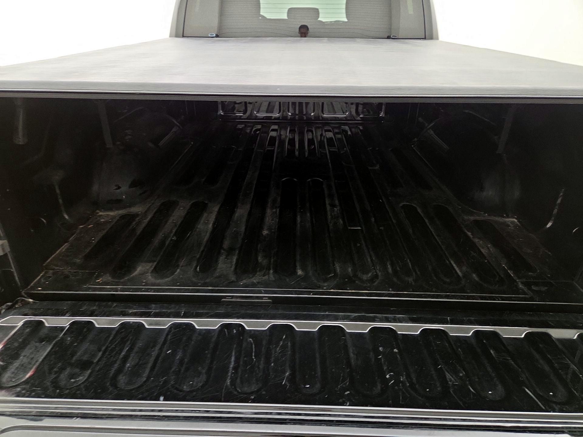 Thumbnail: 2022 RAM 1500 Classic - 20