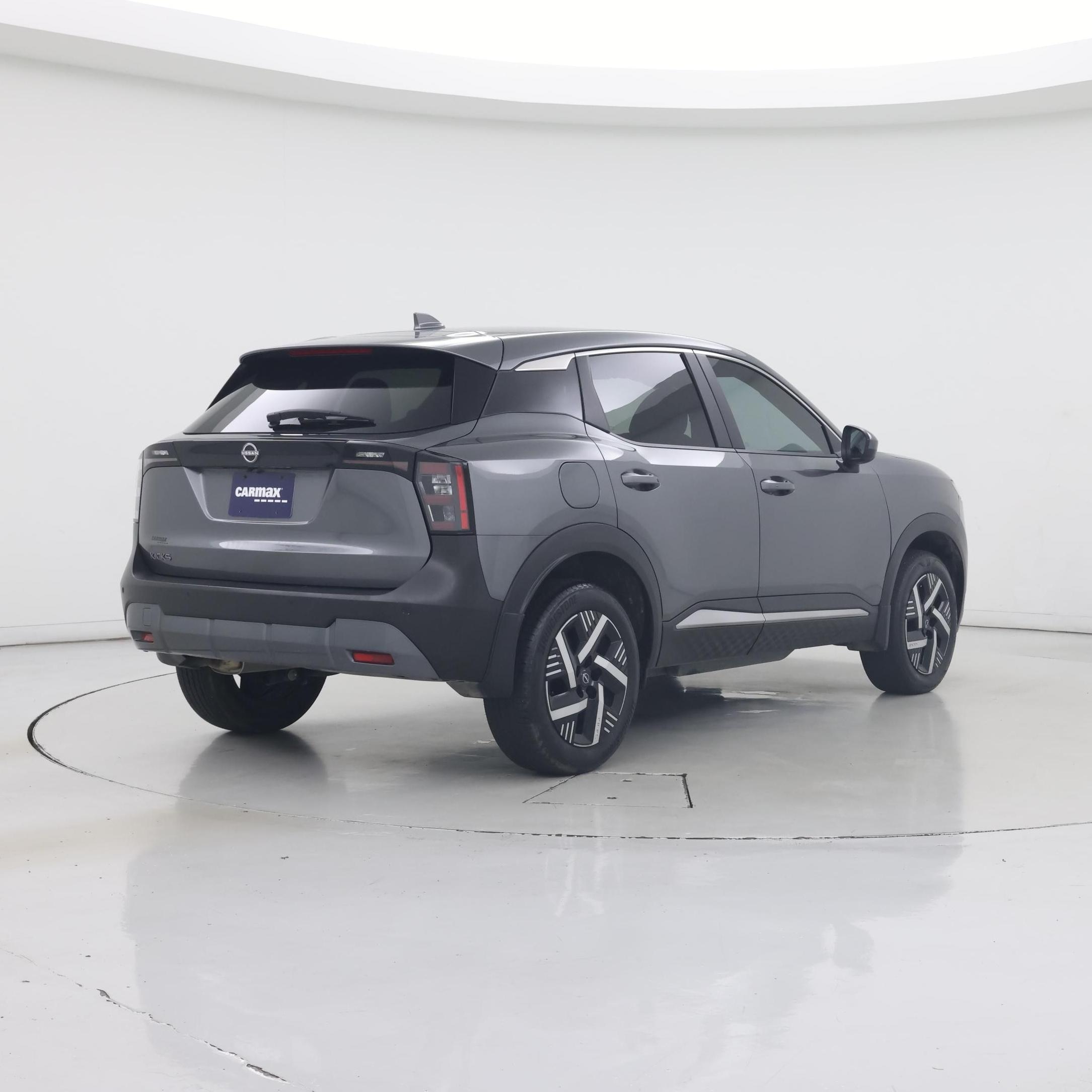 Thumbnail: 2025 Nissan Kicks - 8