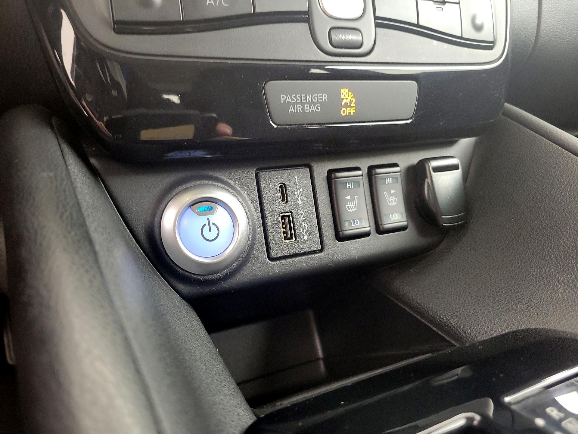 Thumbnail: 2021 Nissan Leaf - 19