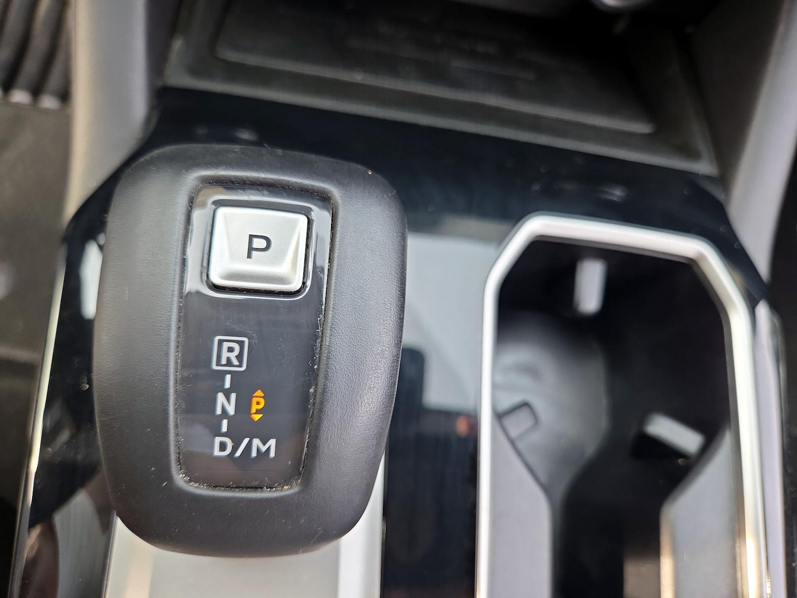 2025 Mitsubishi Outlander SE - Photo 18