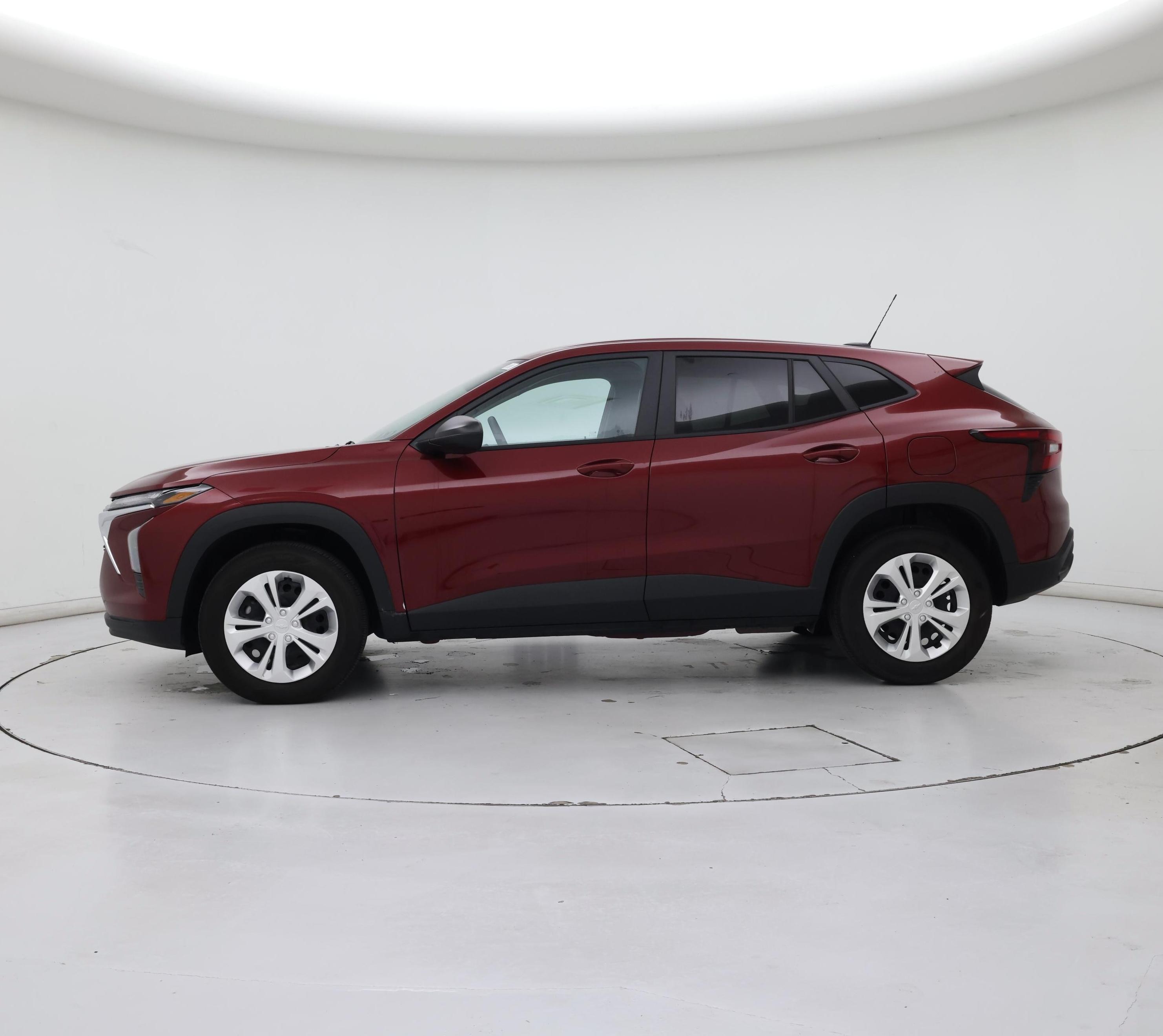 Thumbnail: 2025 Chevrolet Trax - 3