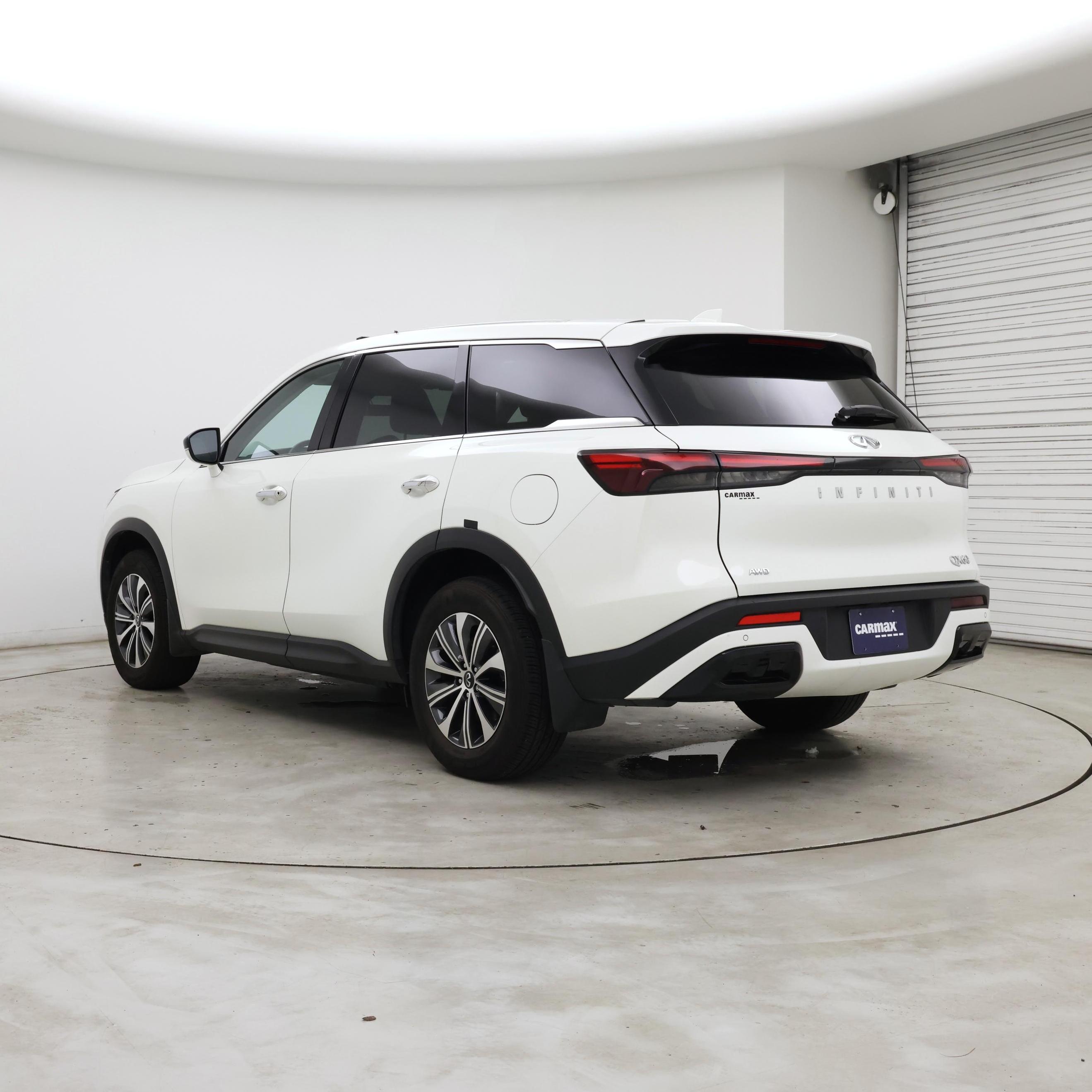 Thumbnail: 2023 INFINITI QX60 - 2
