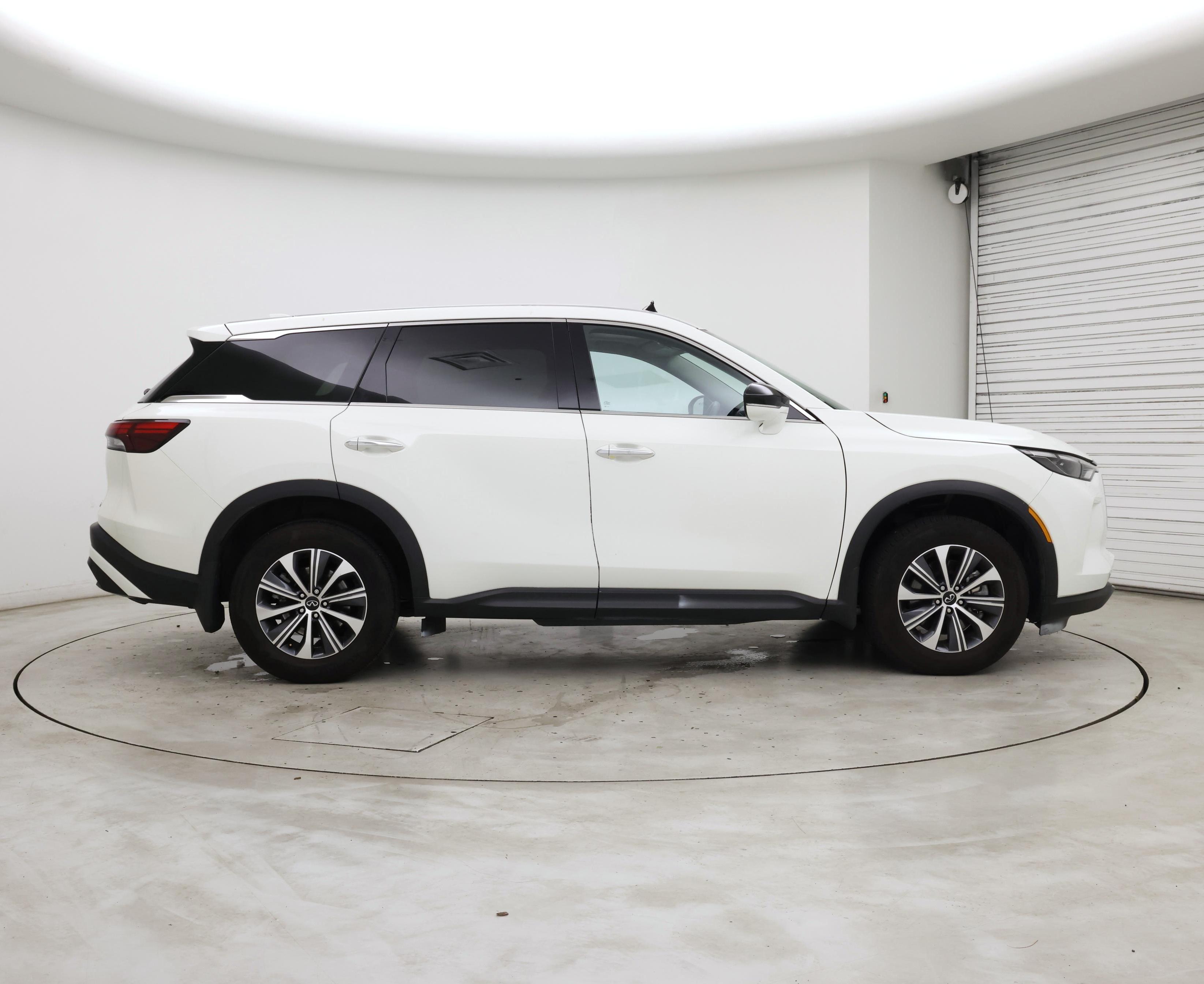 Thumbnail: 2023 INFINITI QX60 - 7