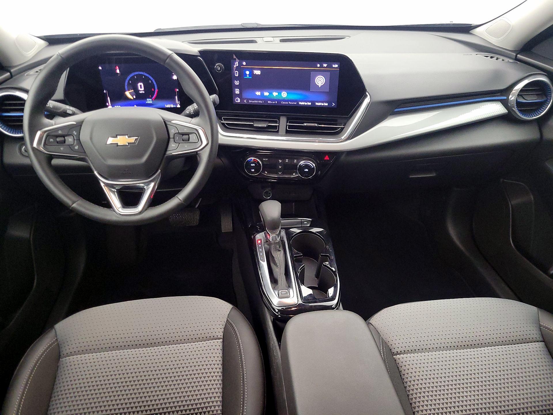 Thumbnail: 2025 Chevrolet Trax - 9