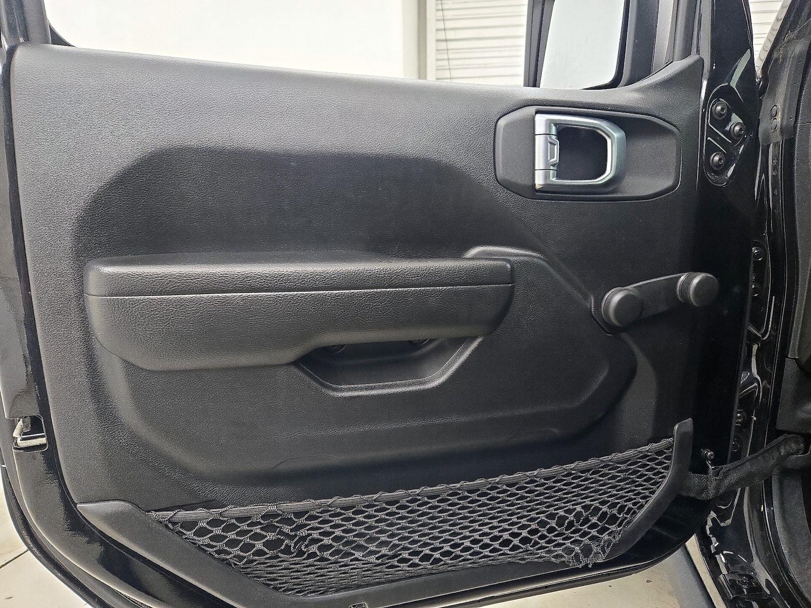 2022 Jeep Wrangler Willys Sport - Photo 13