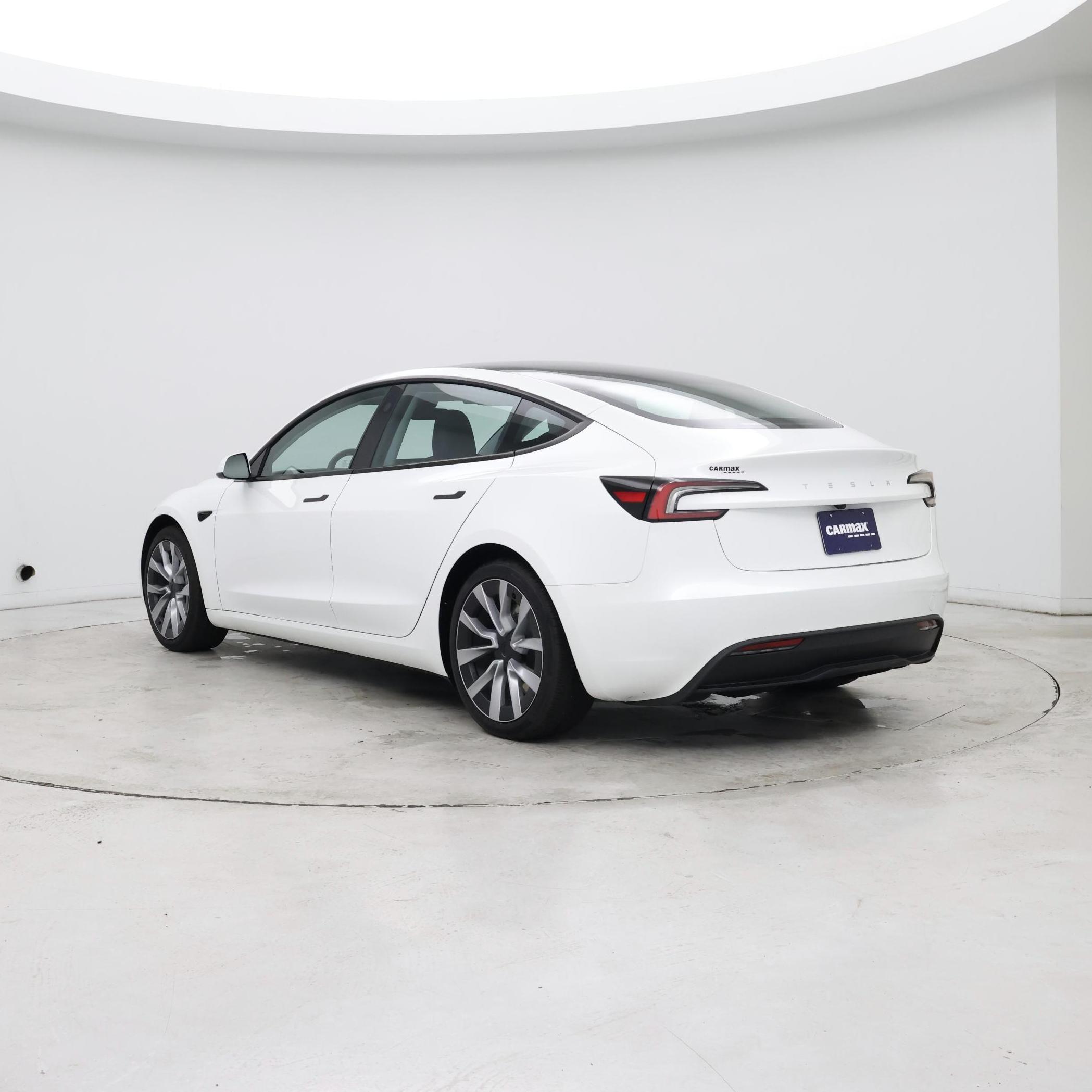 Thumbnail: 2024 Tesla Model 3 - 2