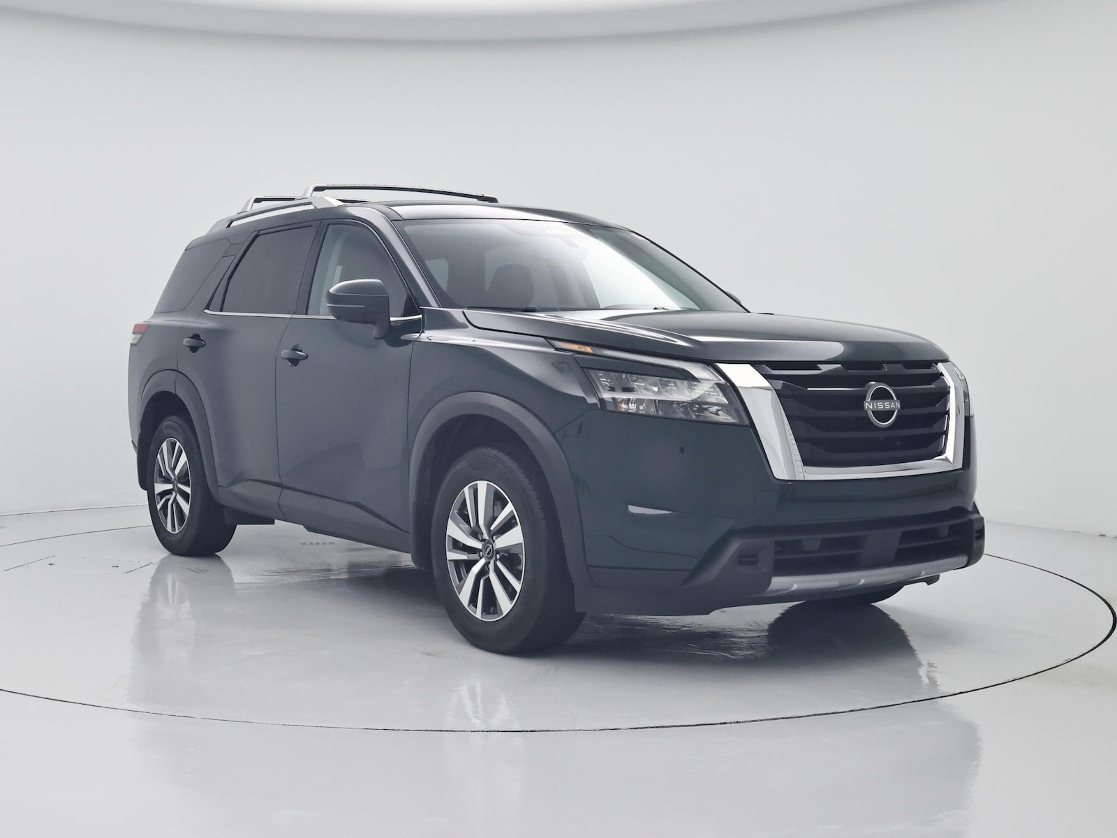 2025 Nissan Pathfinder SL - Photo 2