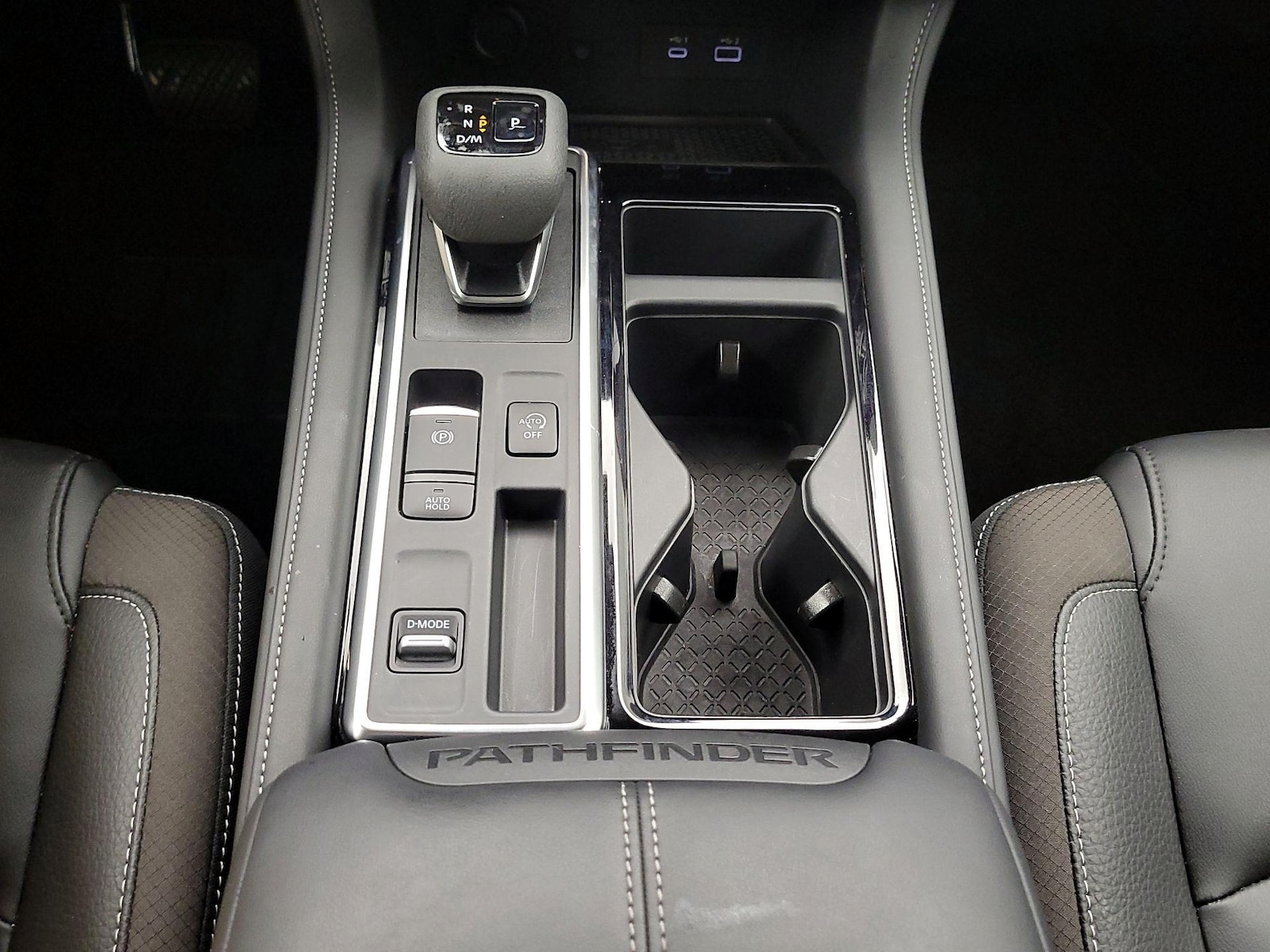 2025 Nissan Pathfinder SL - Photo 19