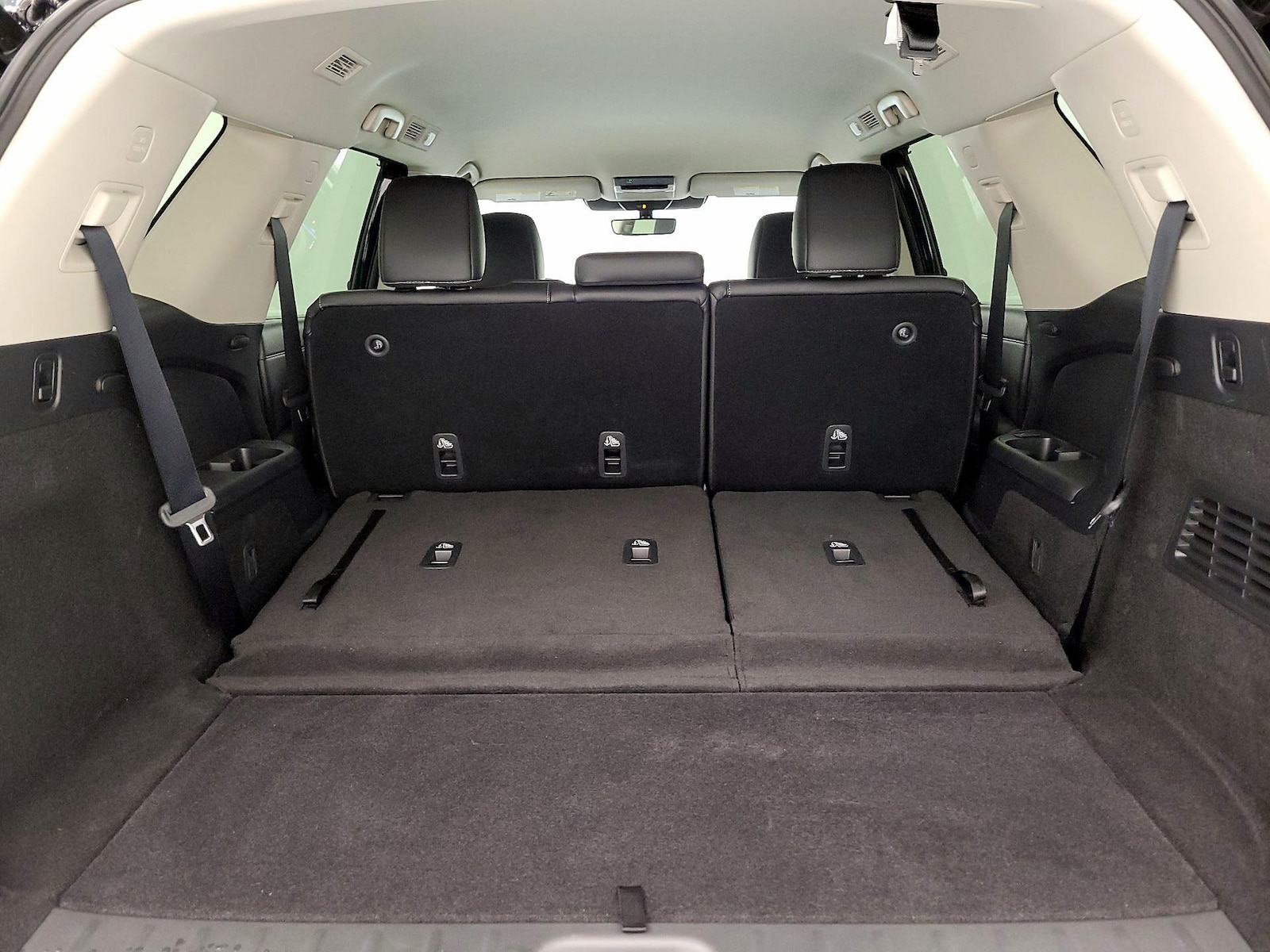2025 Nissan Pathfinder SL - Photo 24