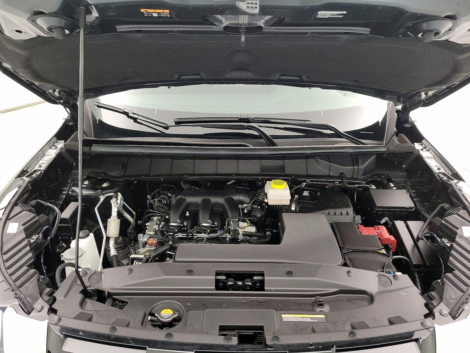 2025 Nissan Pathfinder SL - Photo 25