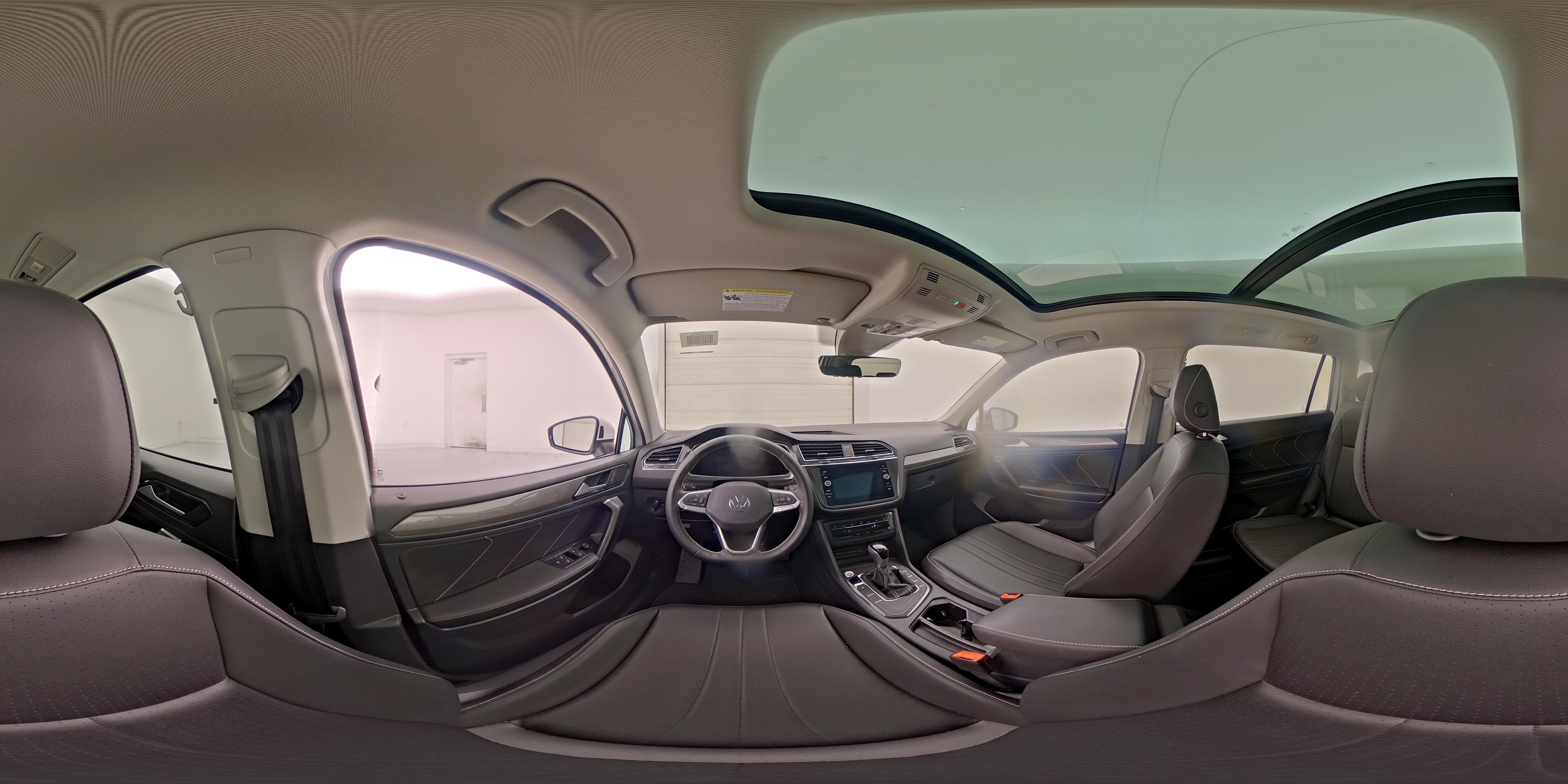 2023 Volkswagen Tiguan SE - Photo 29
