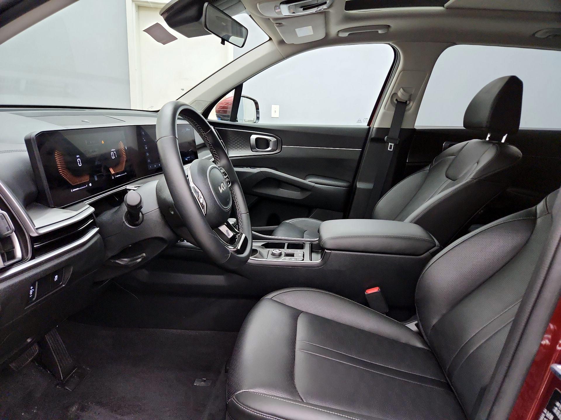 Thumbnail: 2025 Kia Sorento - 11