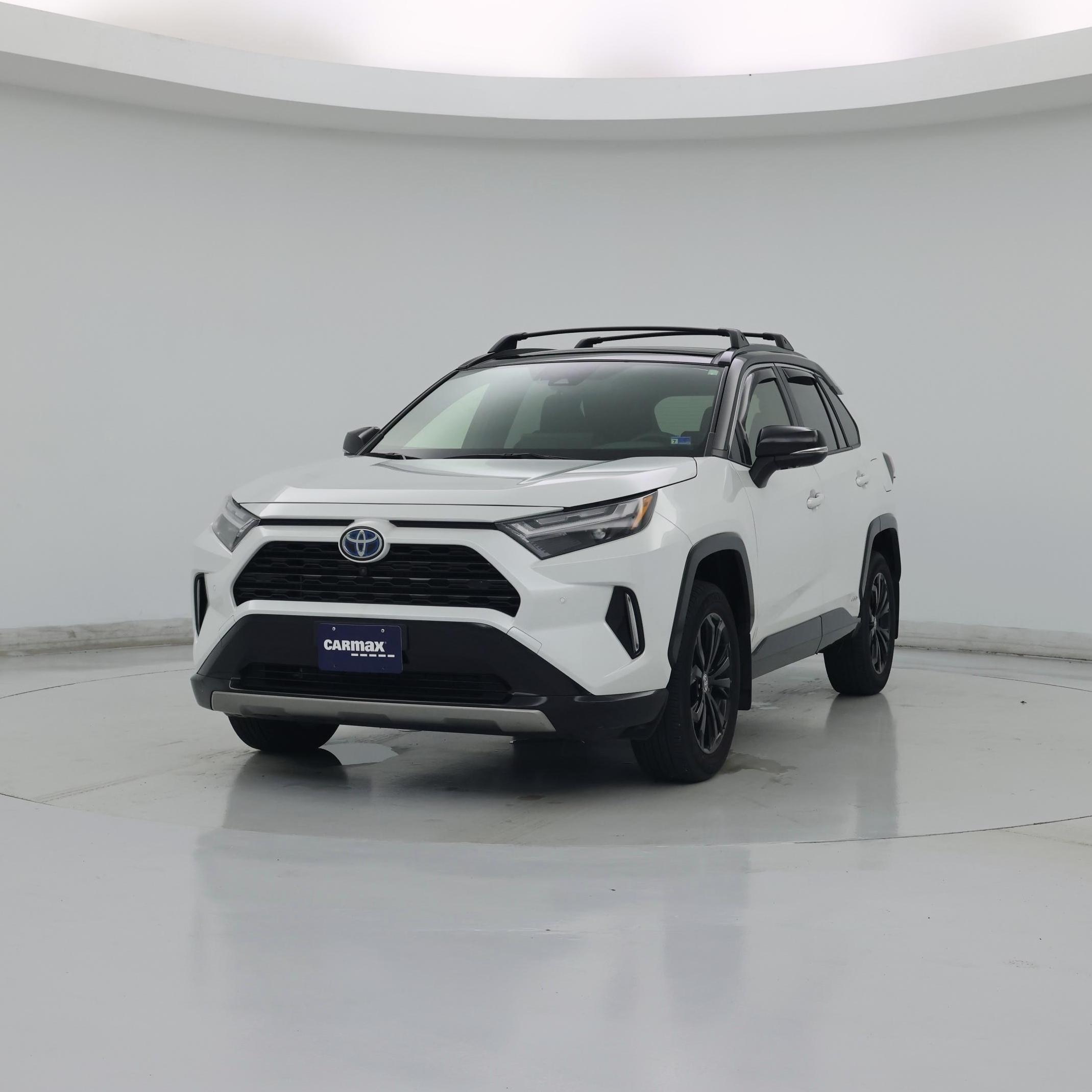 Thumbnail: 2023 Toyota RAV4 - 4