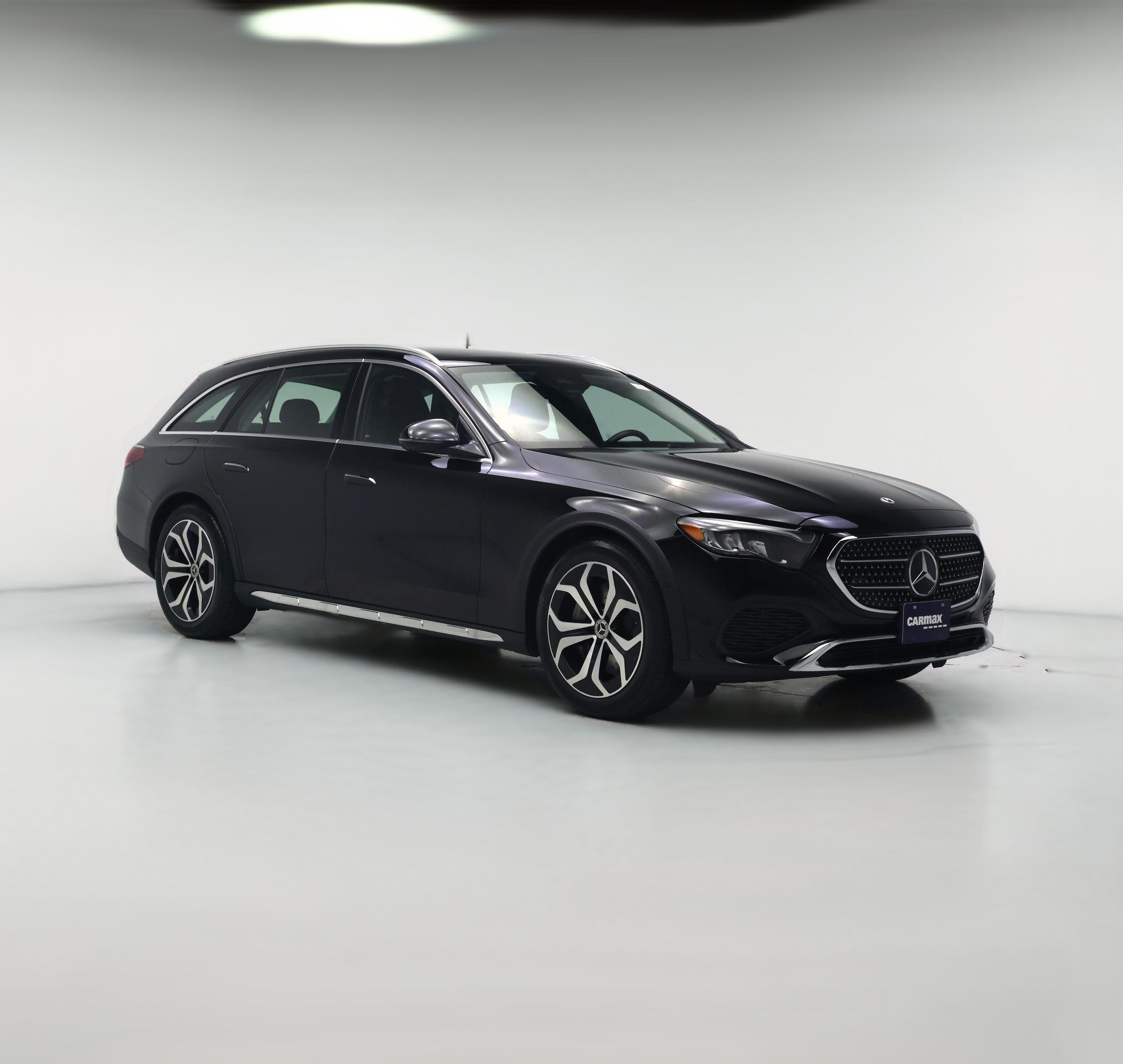 Thumbnail: 2025 Mercedes-Benz E-Class - 1