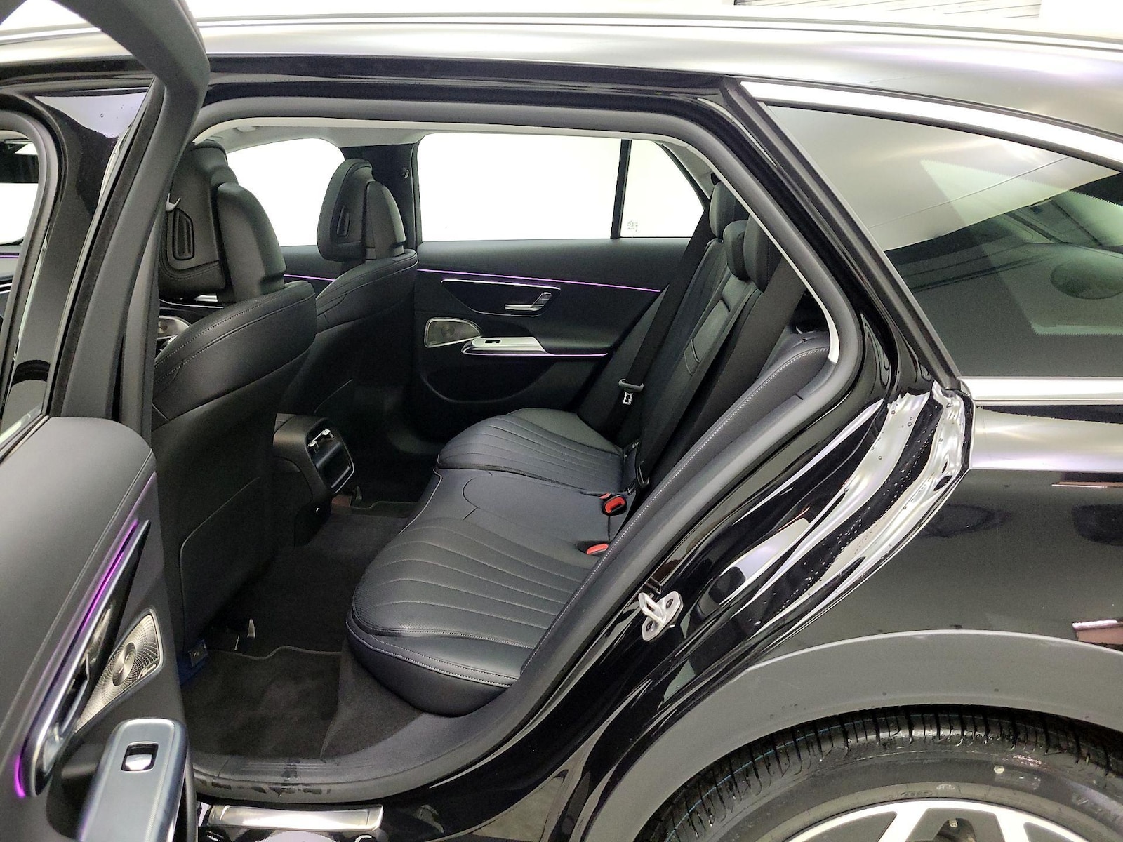 2025 Mercedes-Benz E-Class E450 All-Terrain - Photo 22