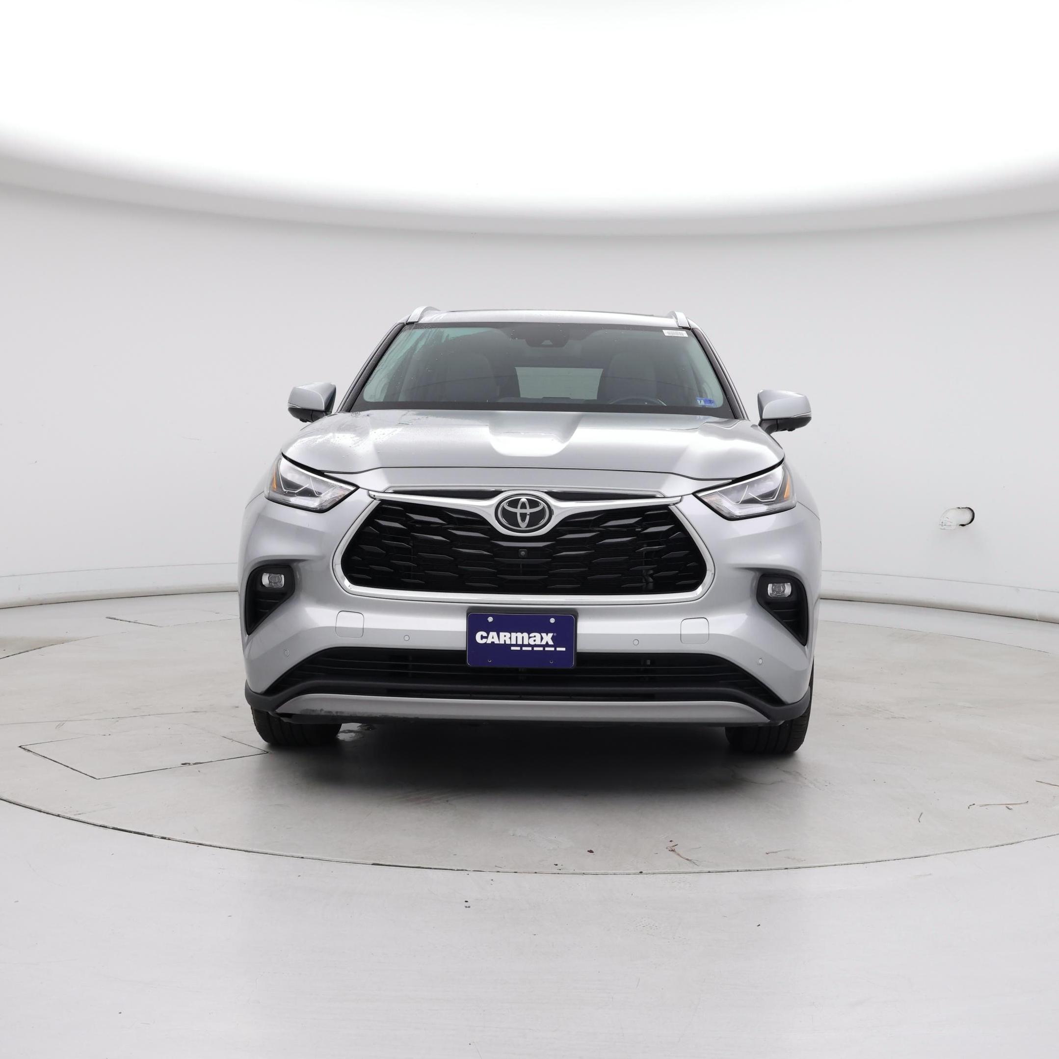 Thumbnail: 2023 Toyota Highlander - 5