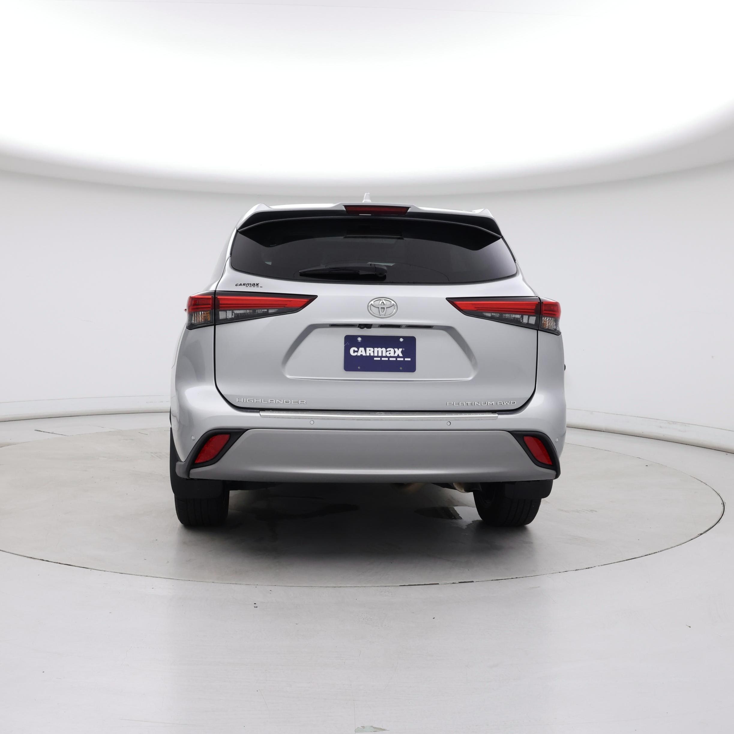 Thumbnail: 2023 Toyota Highlander - 6