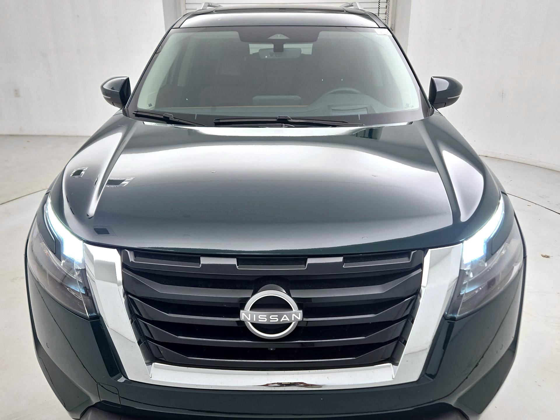 Thumbnail: 2025 Nissan Pathfinder - 2