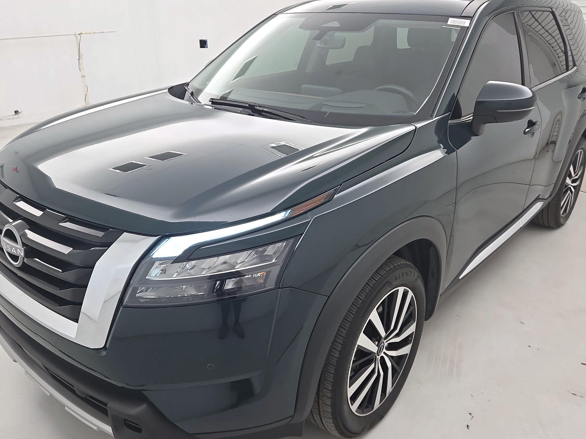 Thumbnail: 2025 Nissan Pathfinder - 3