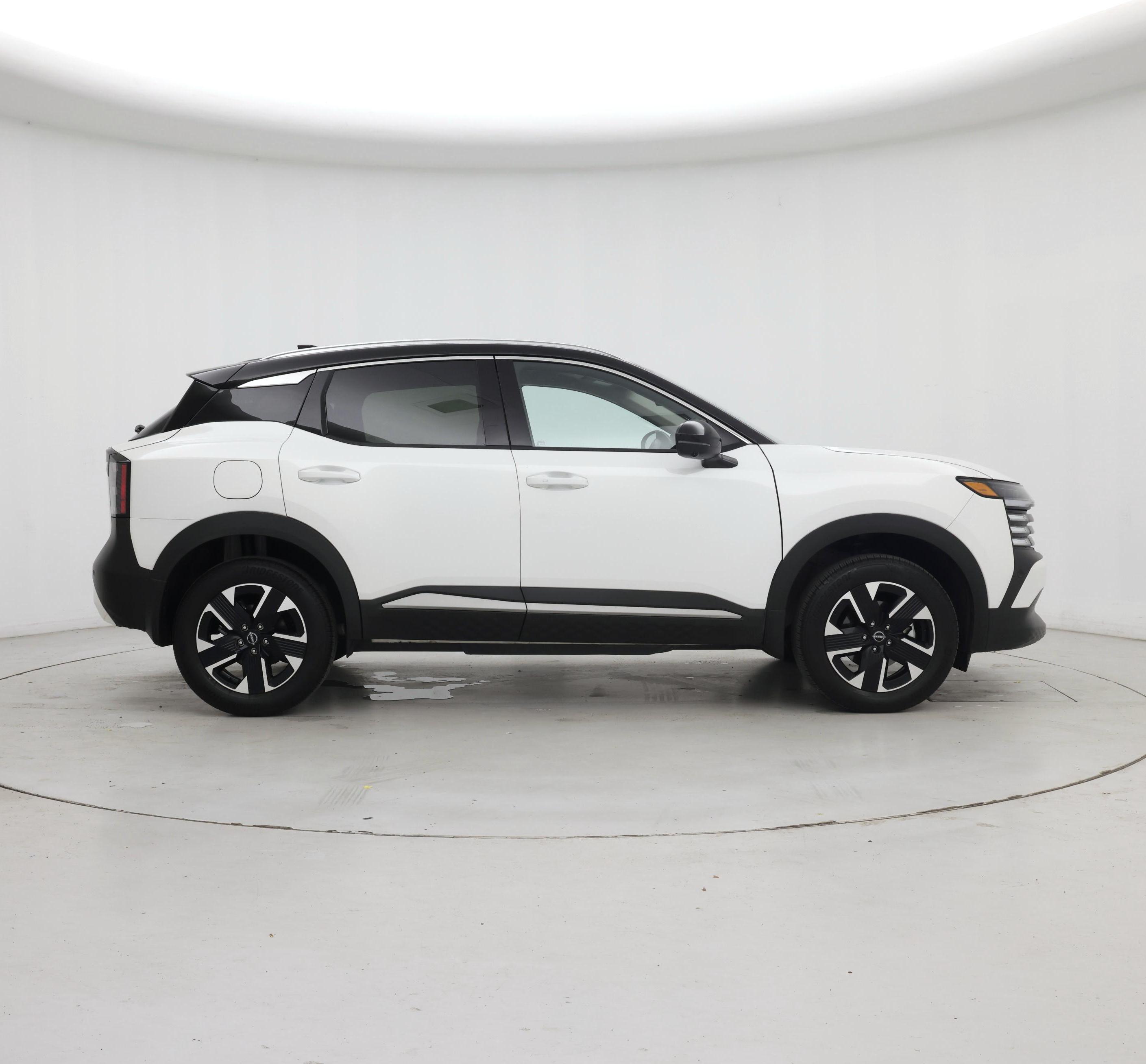 Thumbnail: 2025 Nissan Kicks - 7